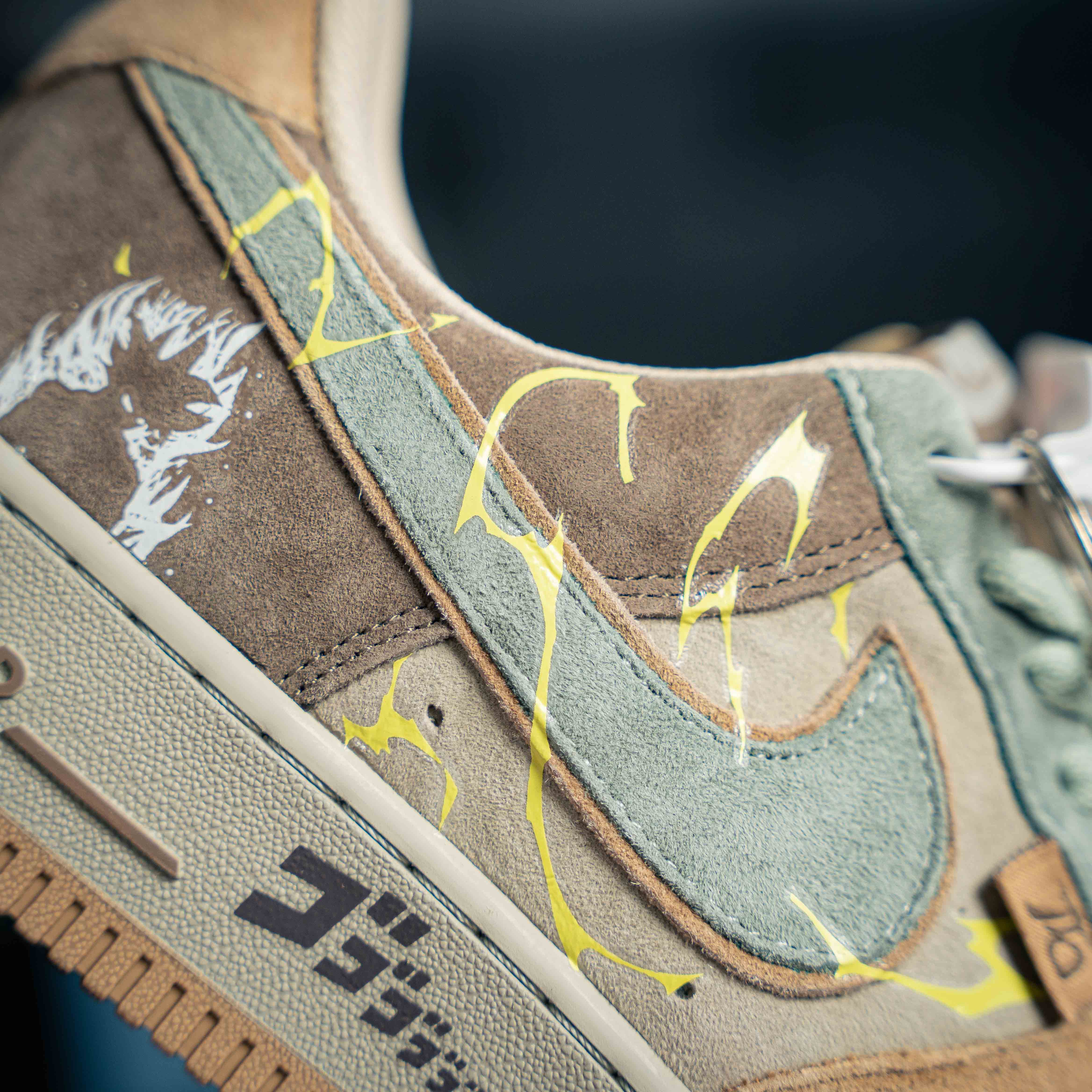 Nike Air Force 1s x Dragon Ball Z (1:1)_img_2