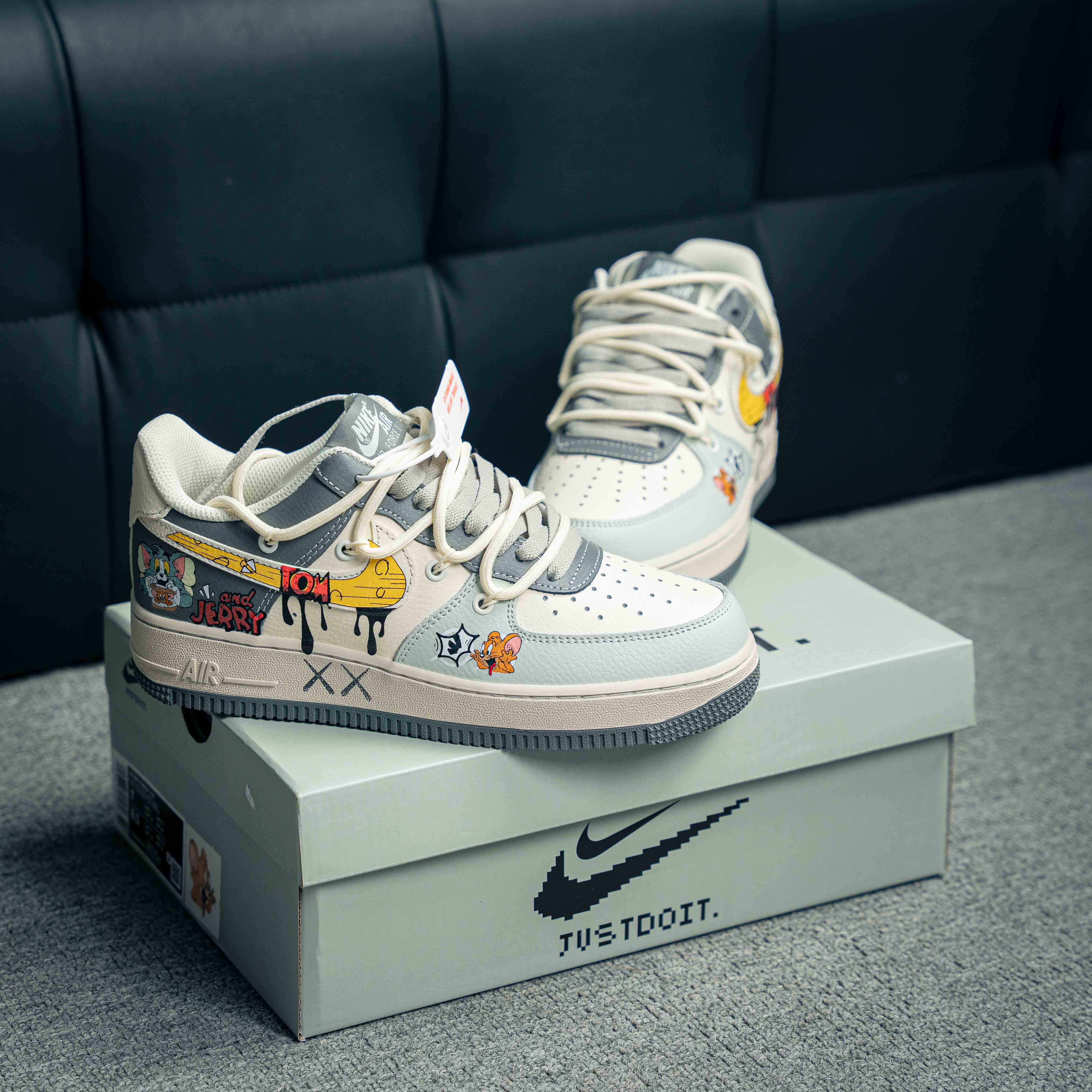 Nike Air Force 1s X Tom and Jerry (1:1)_img_0