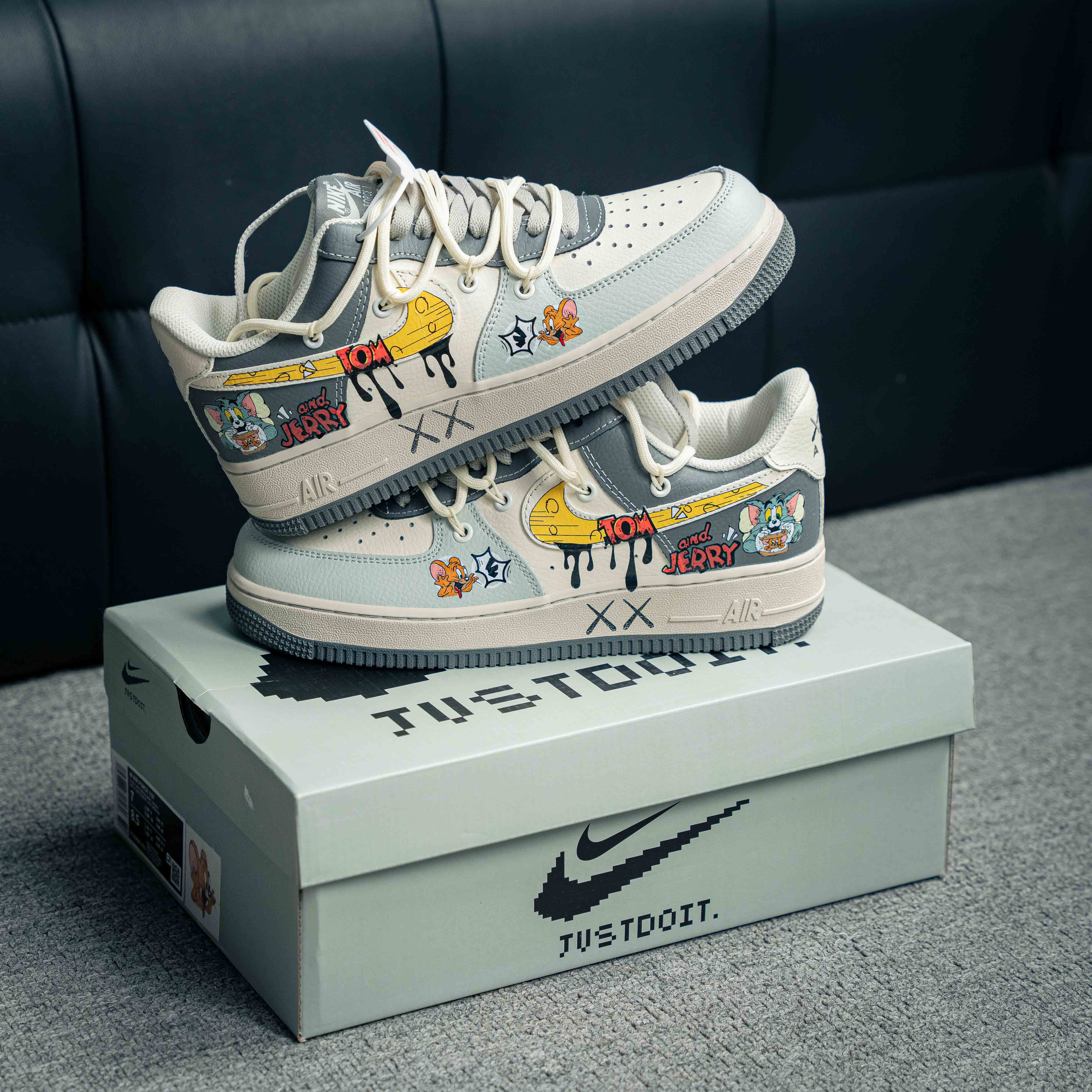 Nike Air Force 1s X Tom and Jerry (1:1)_img_1