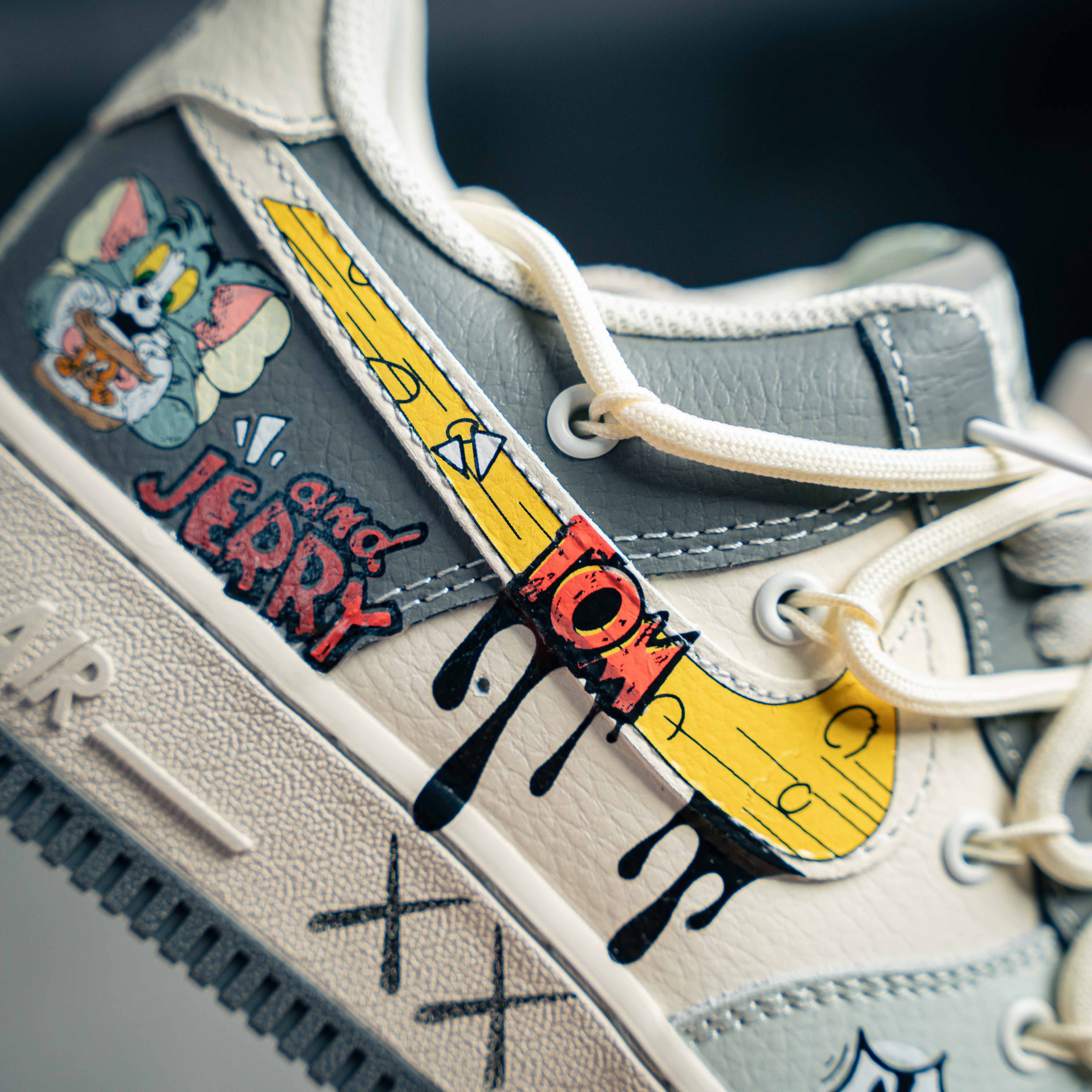 Nike Air Force 1s X Tom and Jerry (1:1)_img_2