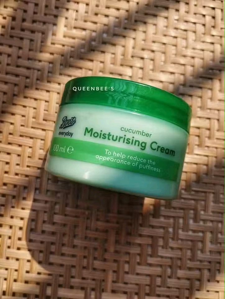 Boots Cucumber Moisturising Cream