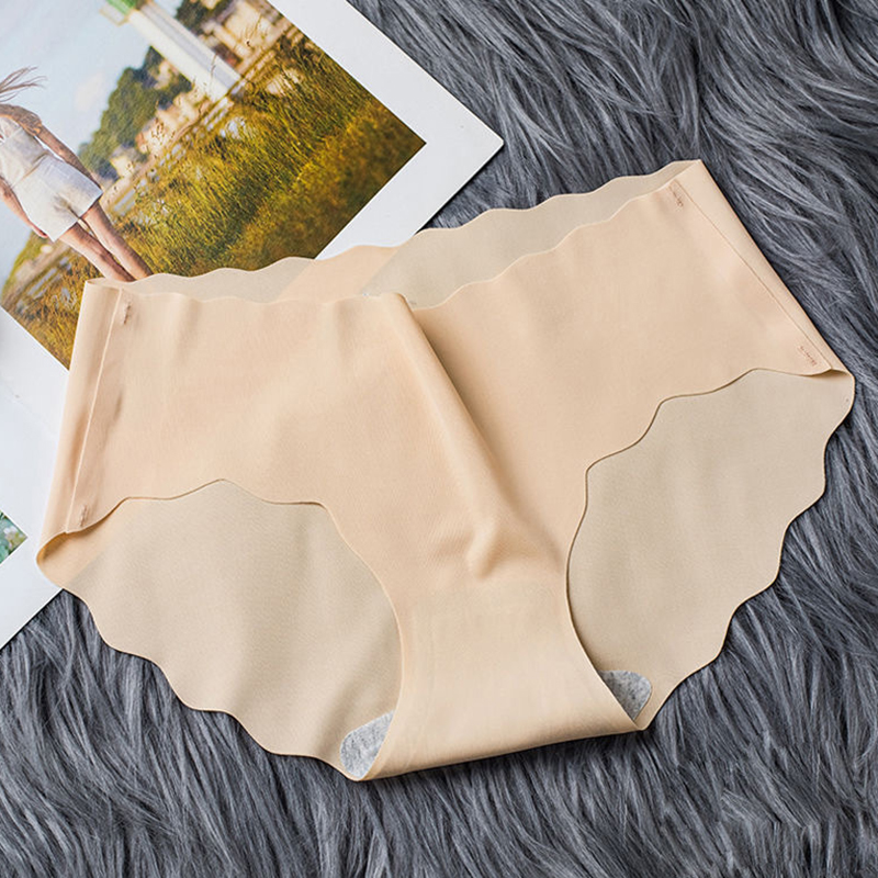 Women Ice Silk Traceless ultra-thin Wave Girls Comfortable Breathable Solid Color mid Waist Triangle Underwear  Breathable Briefs Cozy Lingerie Soft Comfortable Underpants_img_2