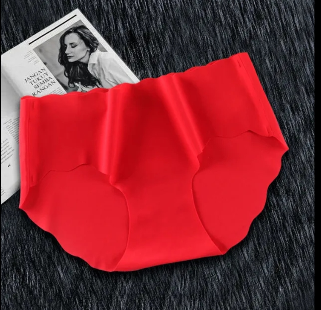 Women Ice Silk Traceless ultra-thin Wave Girls Comfortable Breathable Solid Color mid Waist Triangle Underwear  Breathable Briefs Cozy Lingerie Soft Comfortable Underpants_img_11