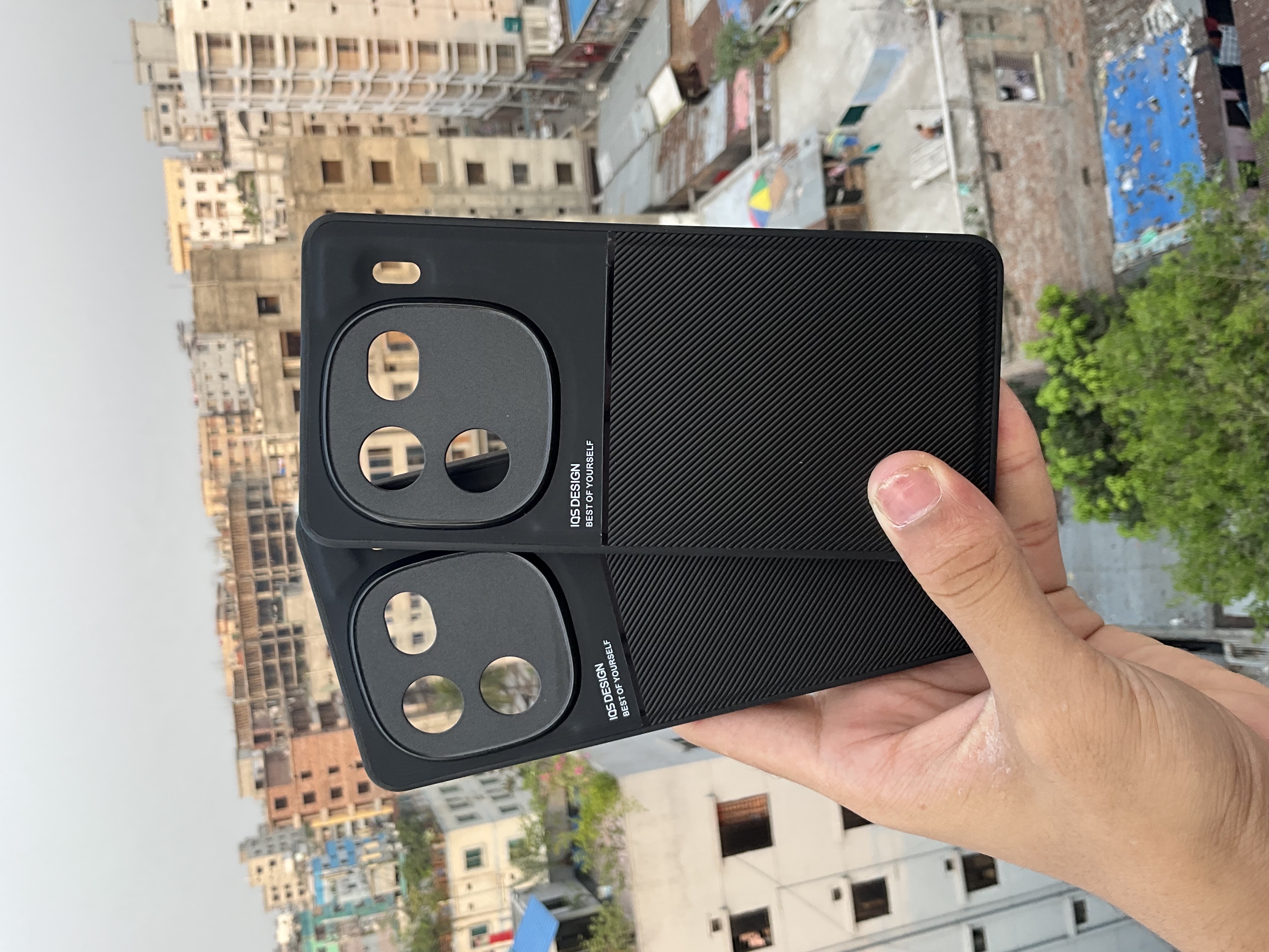 IQOO 12 rubbing magnetic suction full package frosted anti-fall soft case_img_0