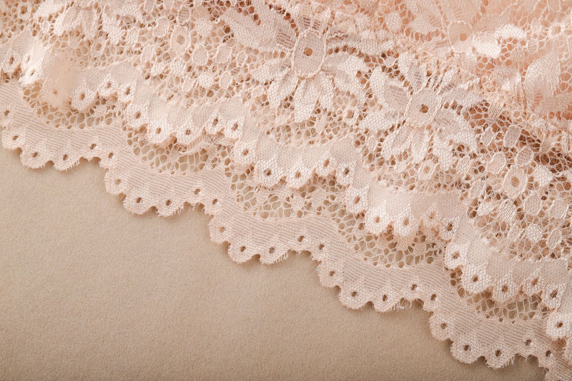 Fashion Women Lace Flower Bras Top Comfortable Bralette Solid Color Sexy Underwear Vest Seamless Bra_img_10