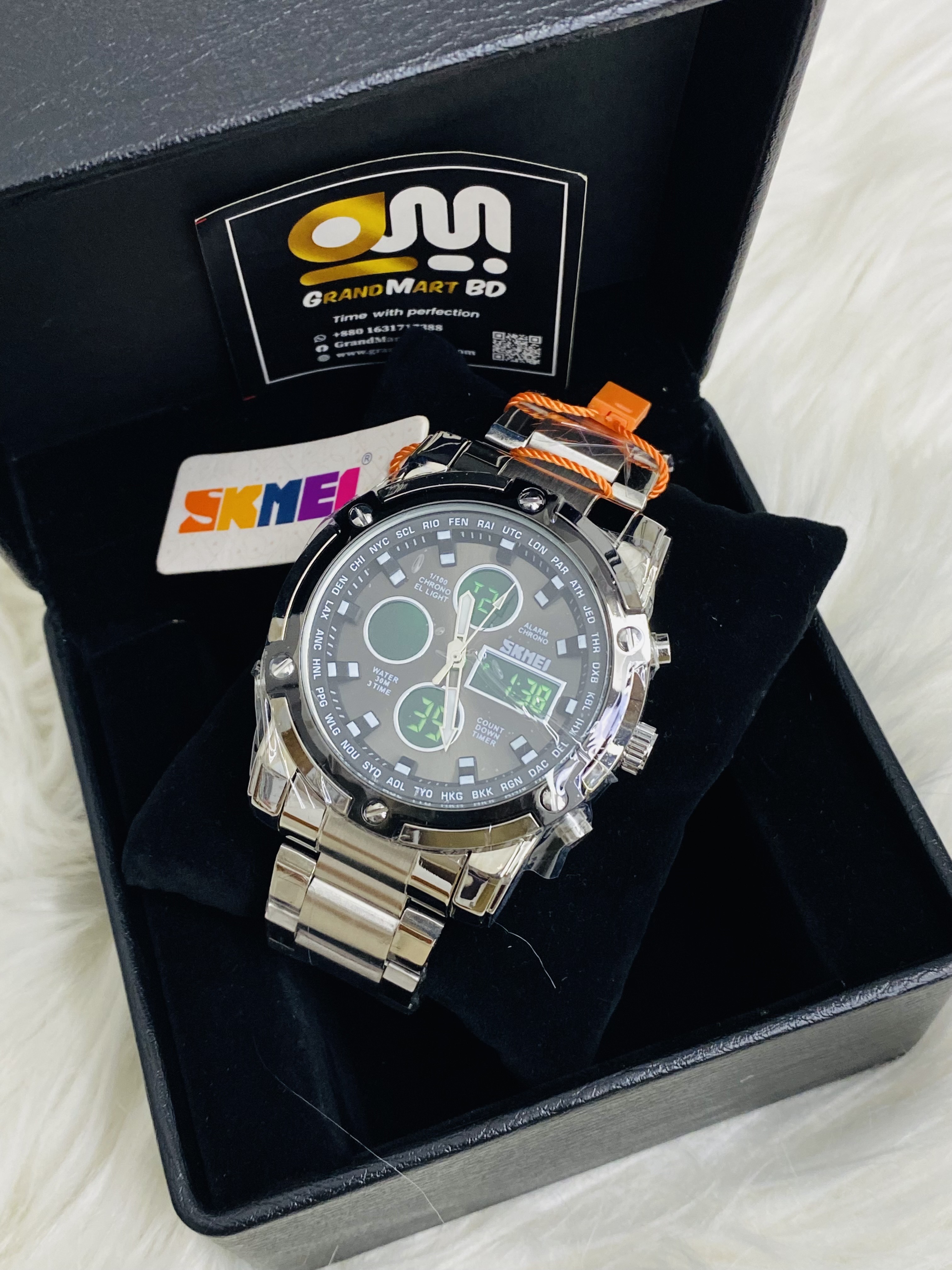 Skmei 1389 || Sports Watch || Silver color