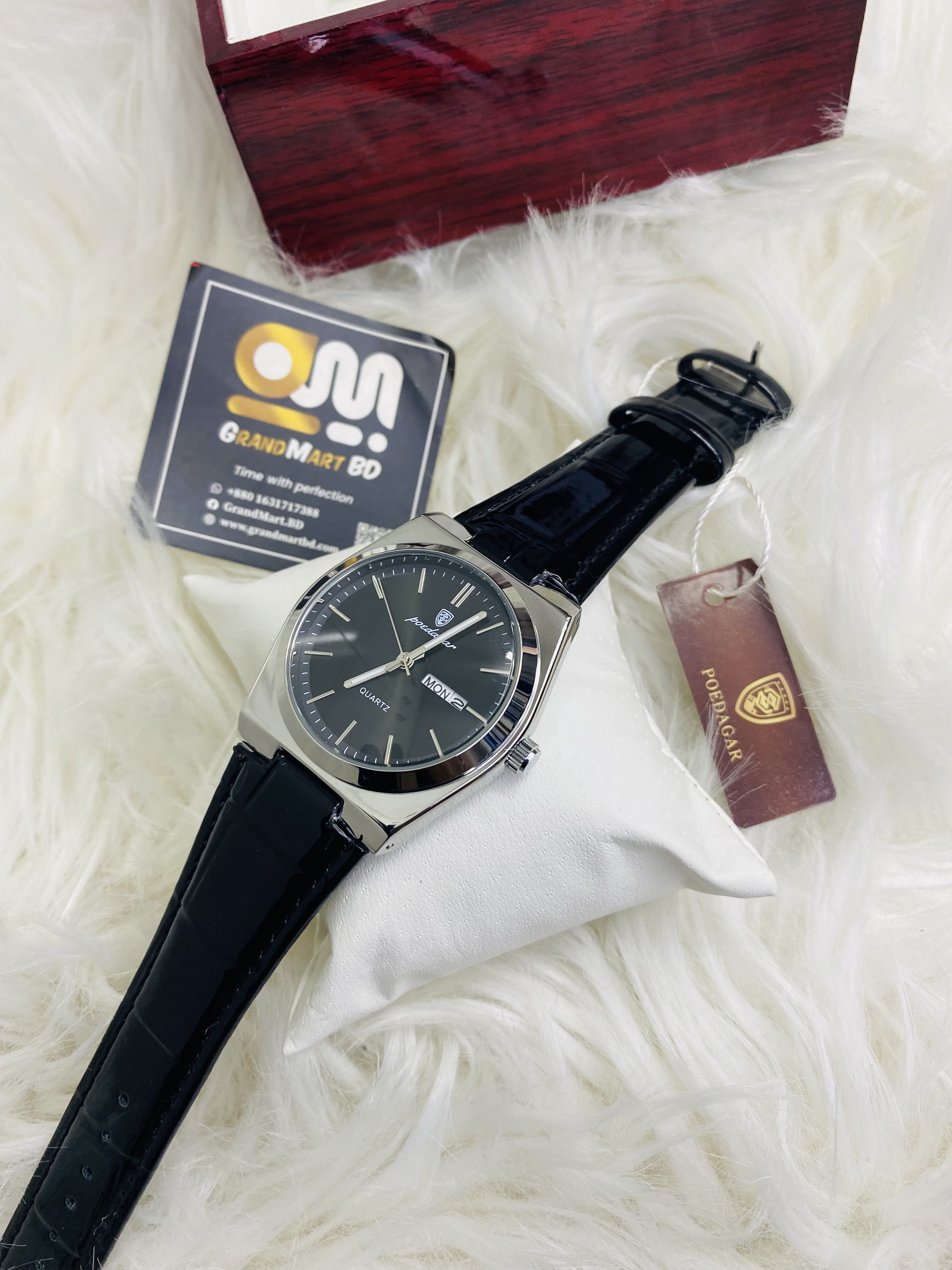 Poedagar || 9305 || Leather watch_img_1