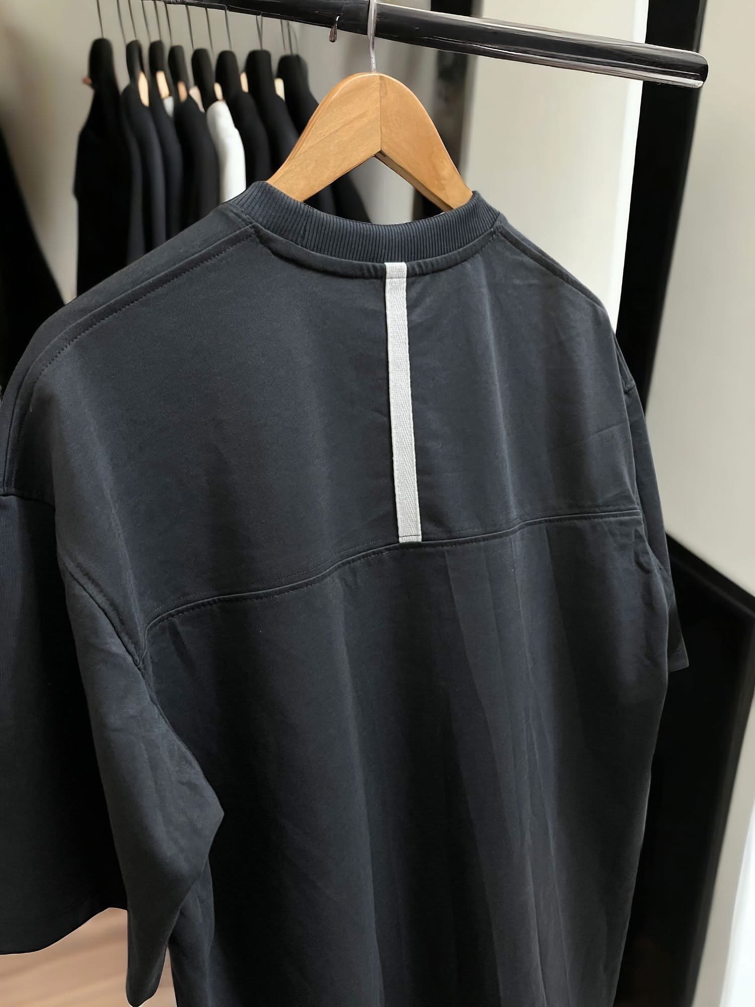 Dark Ash oversized t-shirt back tape 200 GSM