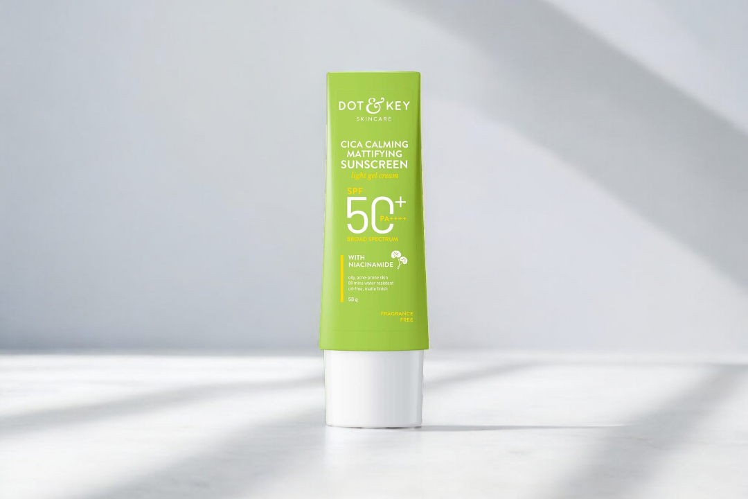 Dot & Key CICA Calming Mattifying Sunscreen SPF 50 PA++++ | 80g_img_0