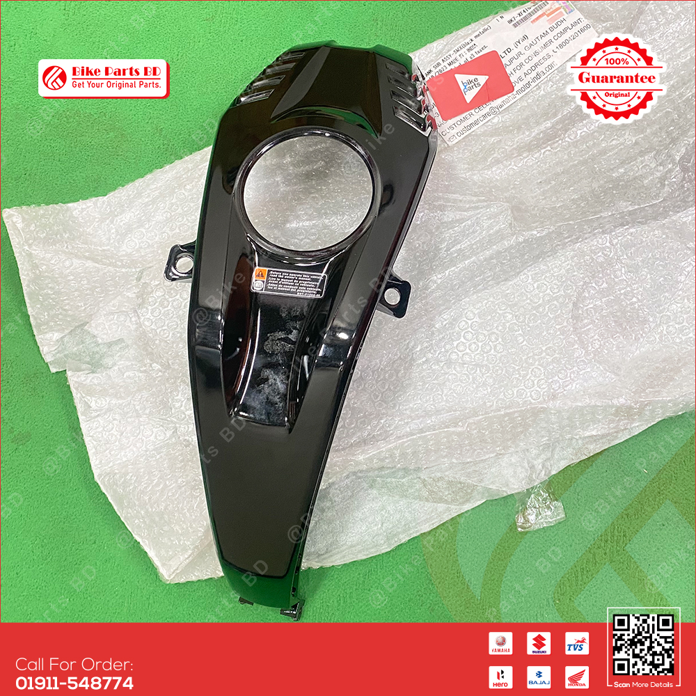 Cover Top (Glossy black) for Yamaha R15 V3 (Dark Night) bike._img_0