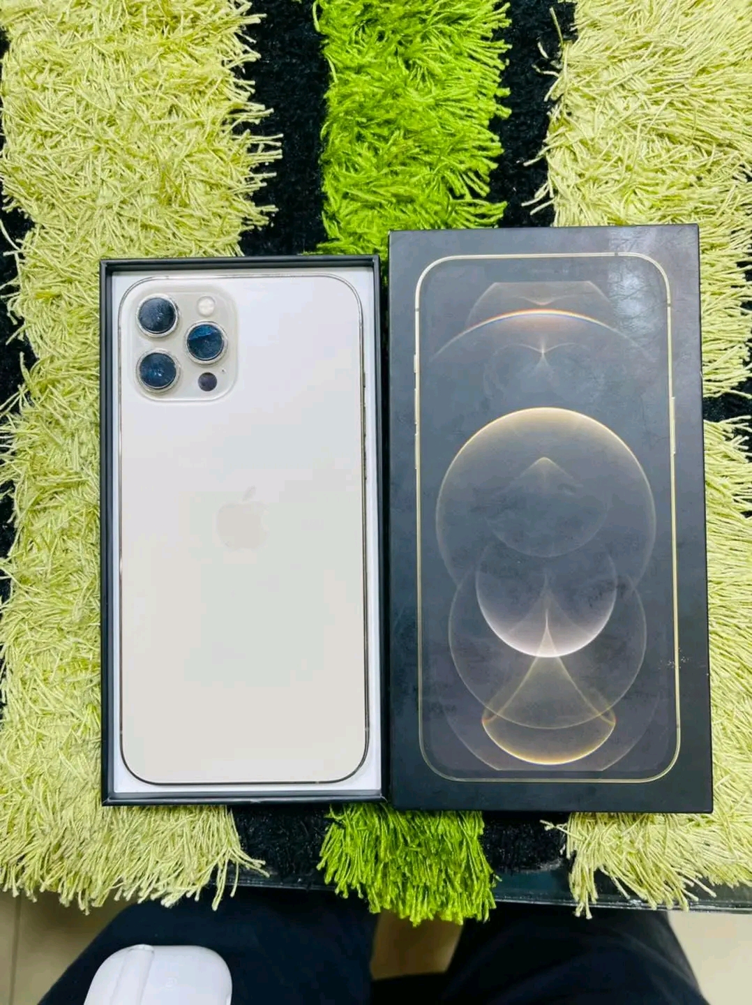 iPhone 12 Pro Max_img_1