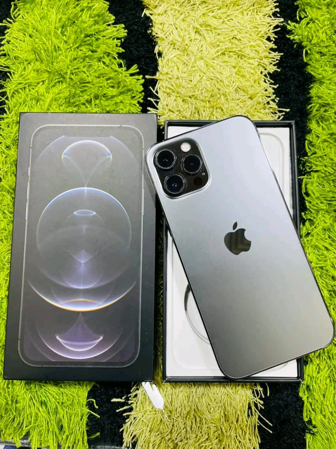 iPhone 12 Pro Max_img_2