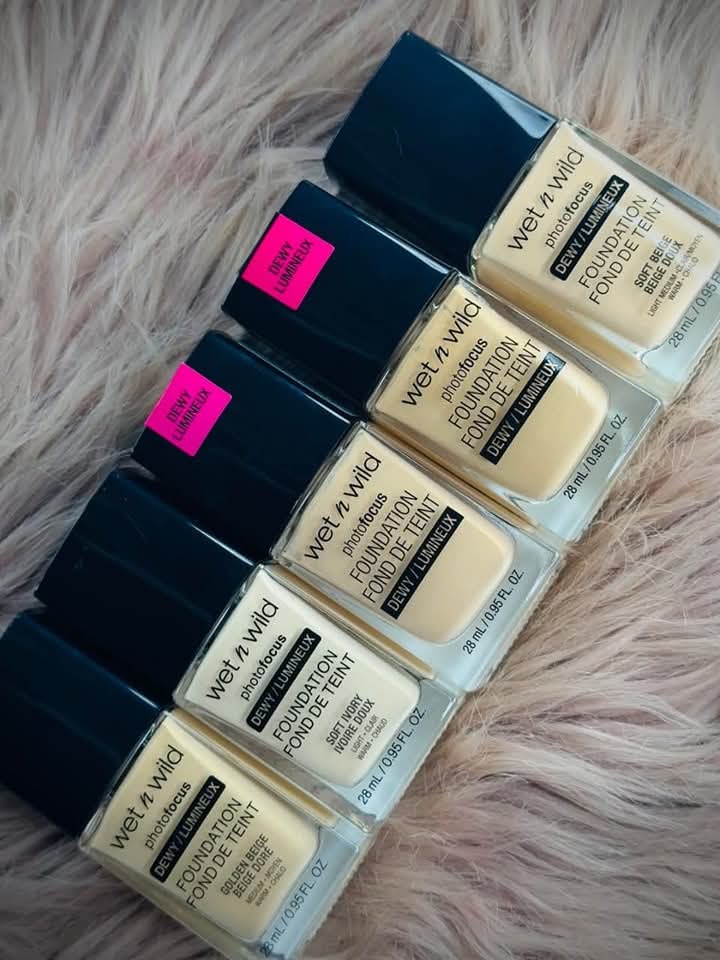 Wet n Wild Photofocus Foundation