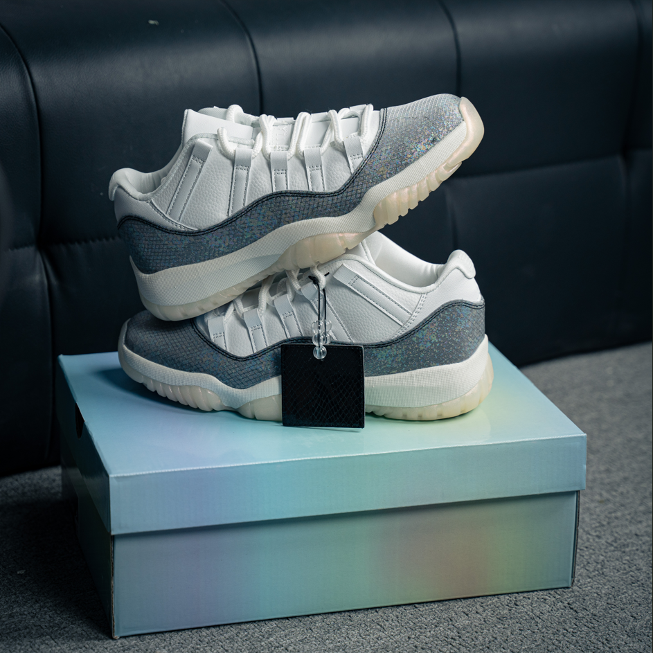 Air Jordan 11s_img_1