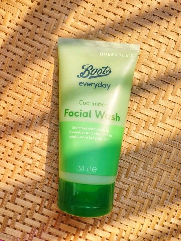 Boots Cucumber Facial Wash(150ml)