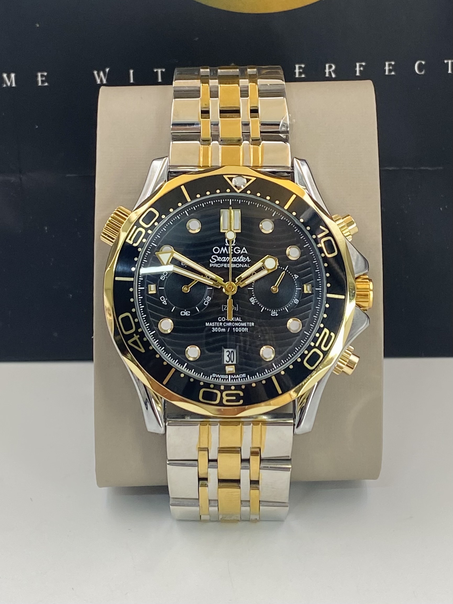 Omega Seamaster Chronograph Quartz Movement Watch_img_0