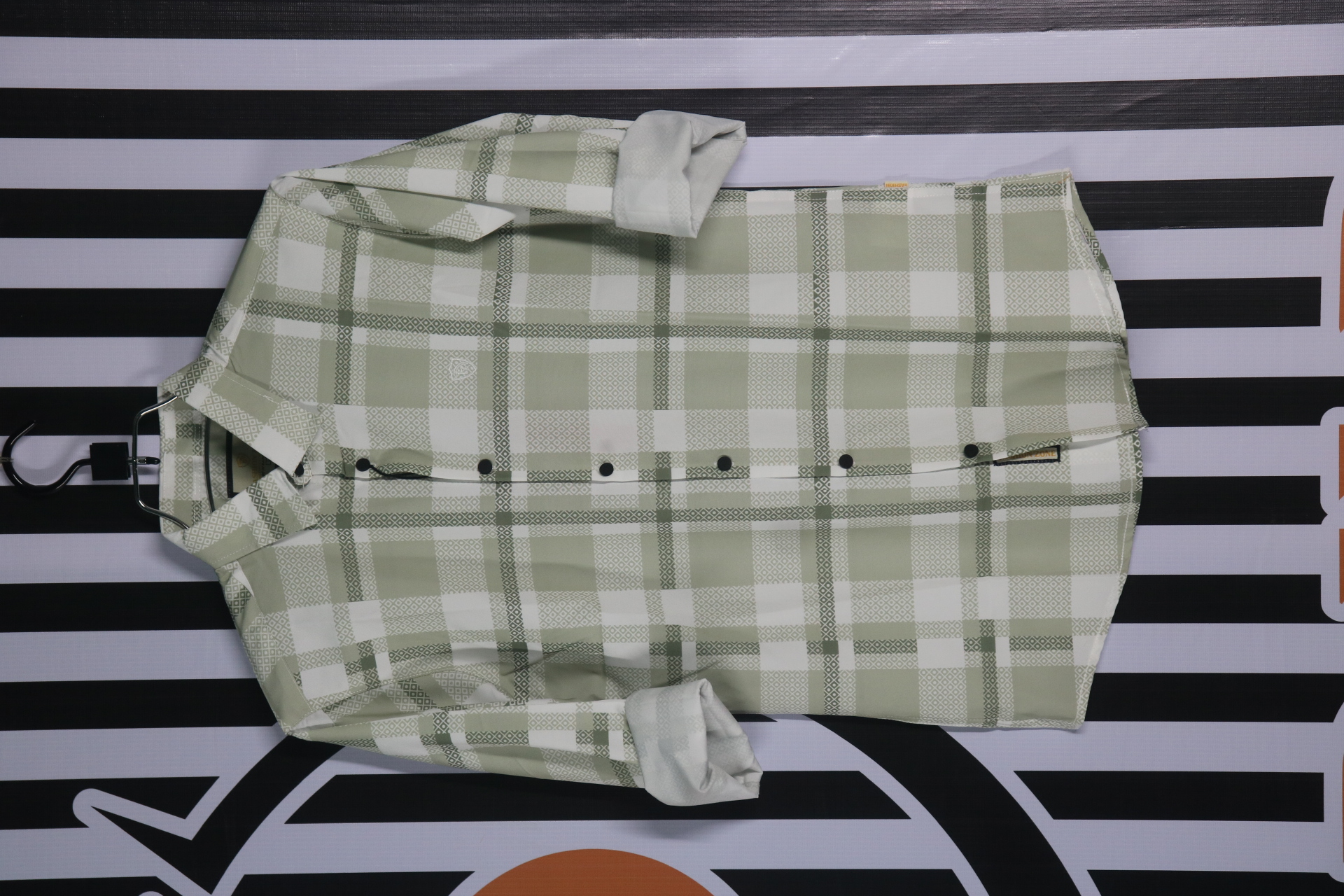 Classic Checkered Cotton Shirt – Elegance
