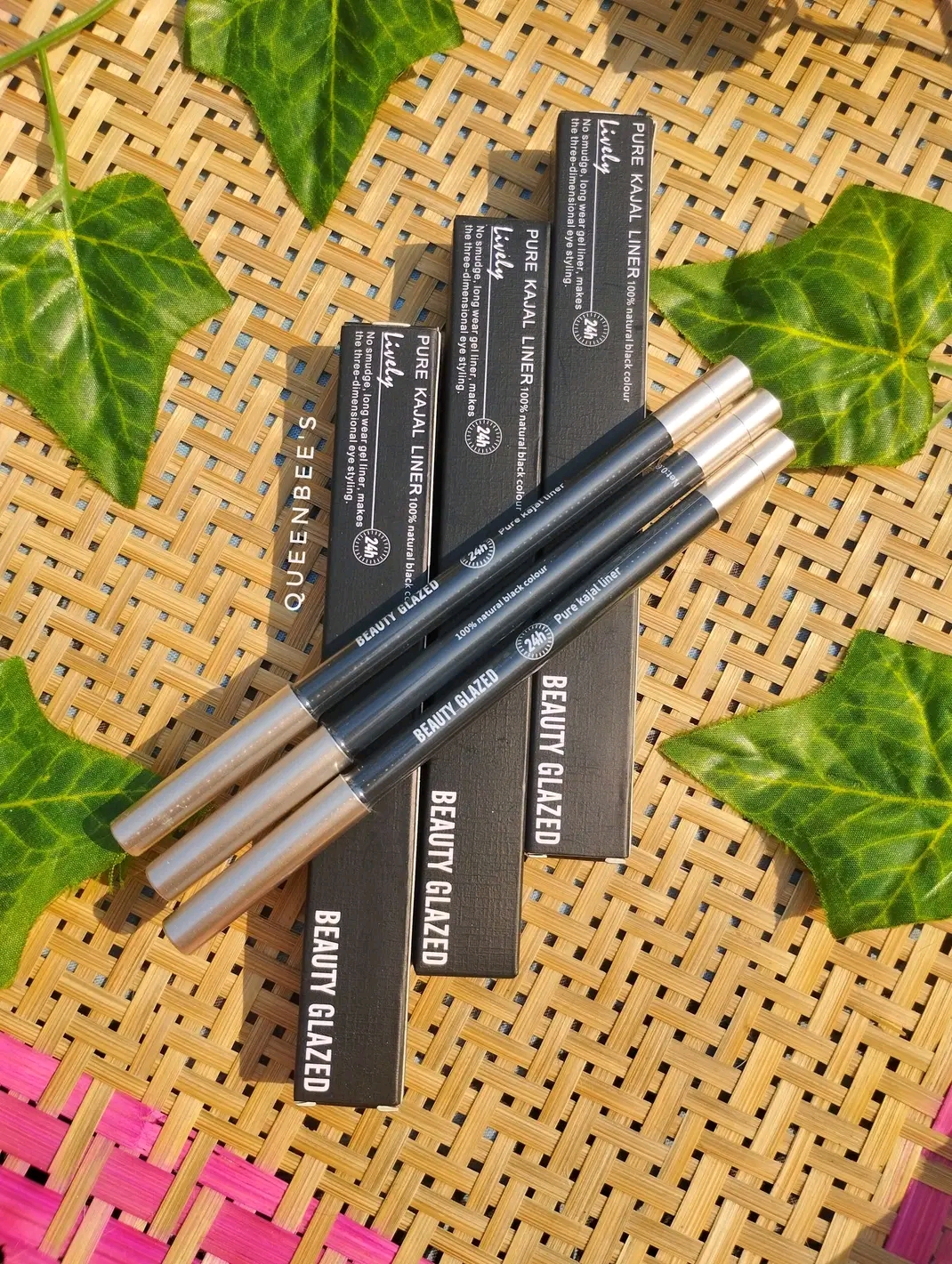 Beauty Glazed Kajol Liner