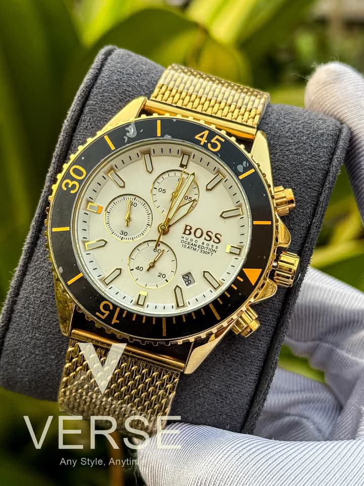 Boss mesh chain v2 golden case white dial