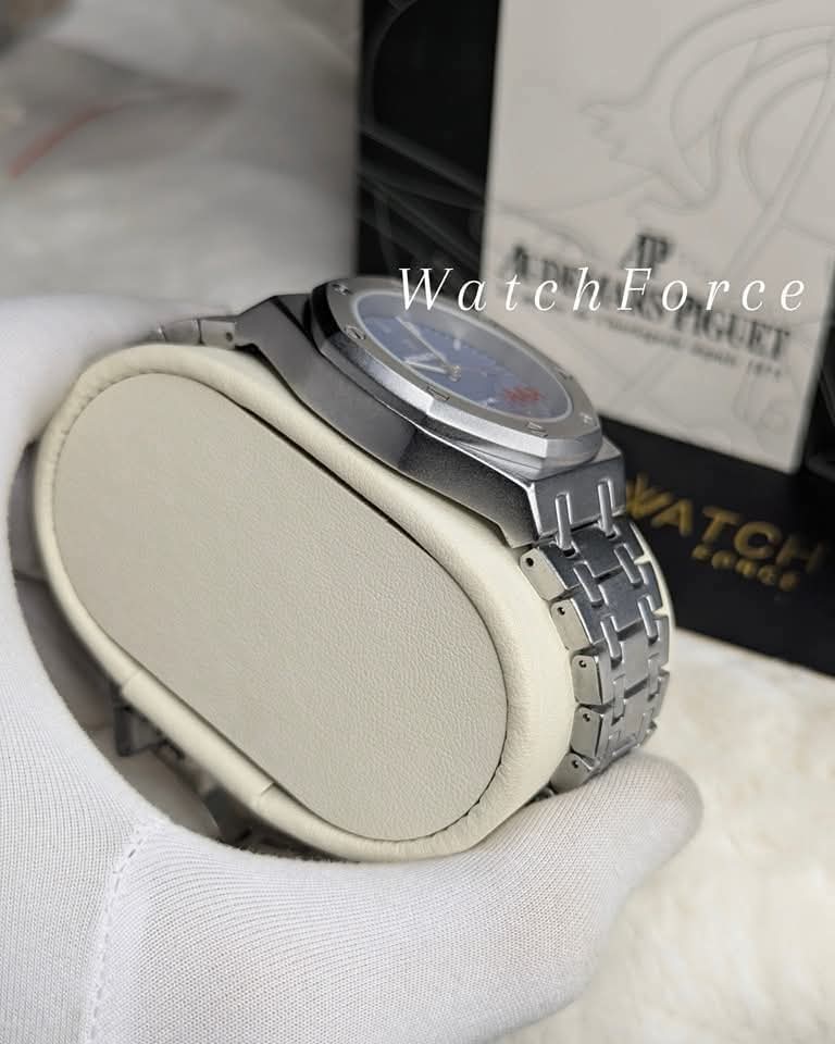 AP quartz Blue face_img_1