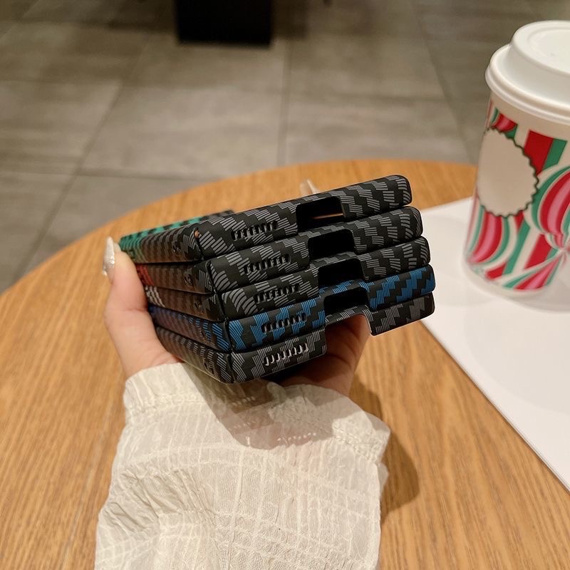 IQOO13 skin-feel carbon fiber pattern Protective cover_img_2