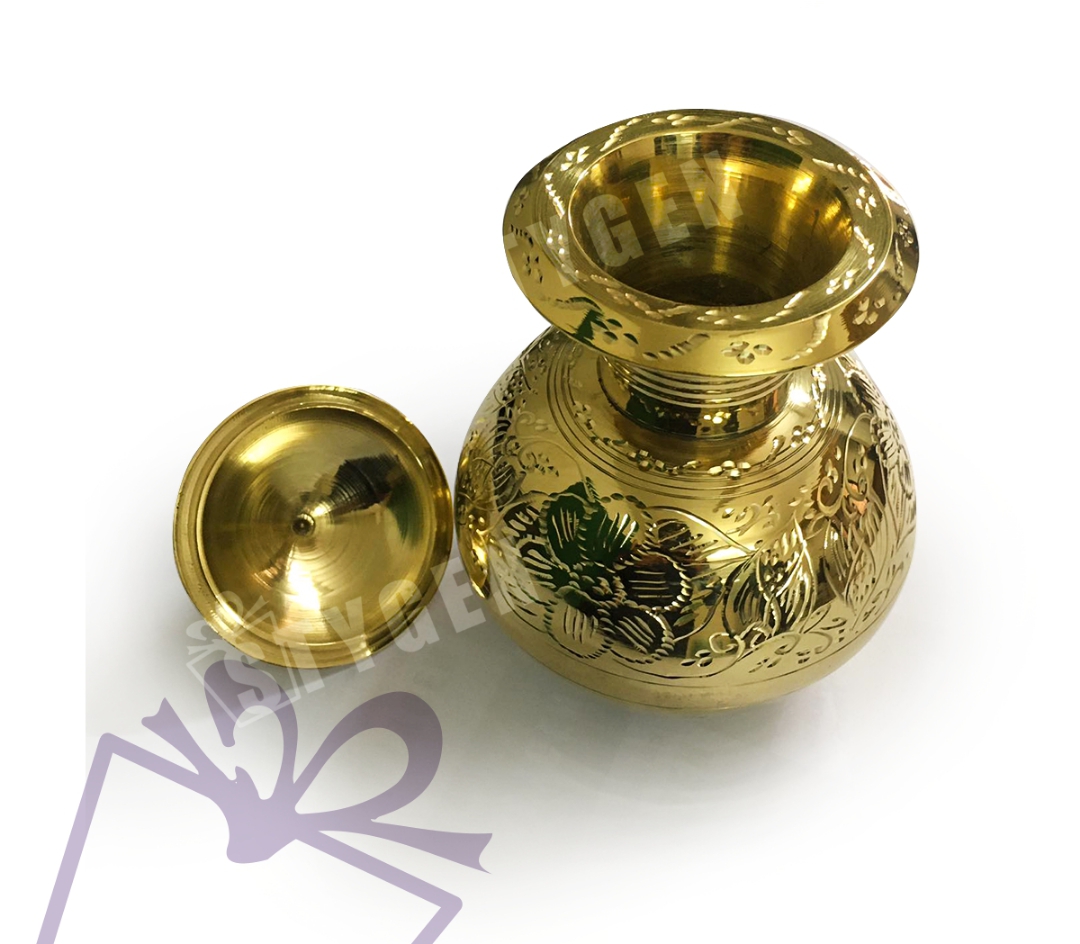 Brass Made Nakshi Kolos (পিতলের তৈরি নকশী করা কলস)_img_0
