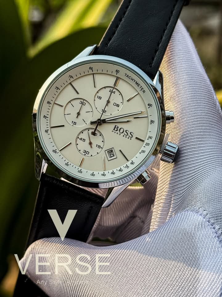 Boss three chrono black belt silver case white dial