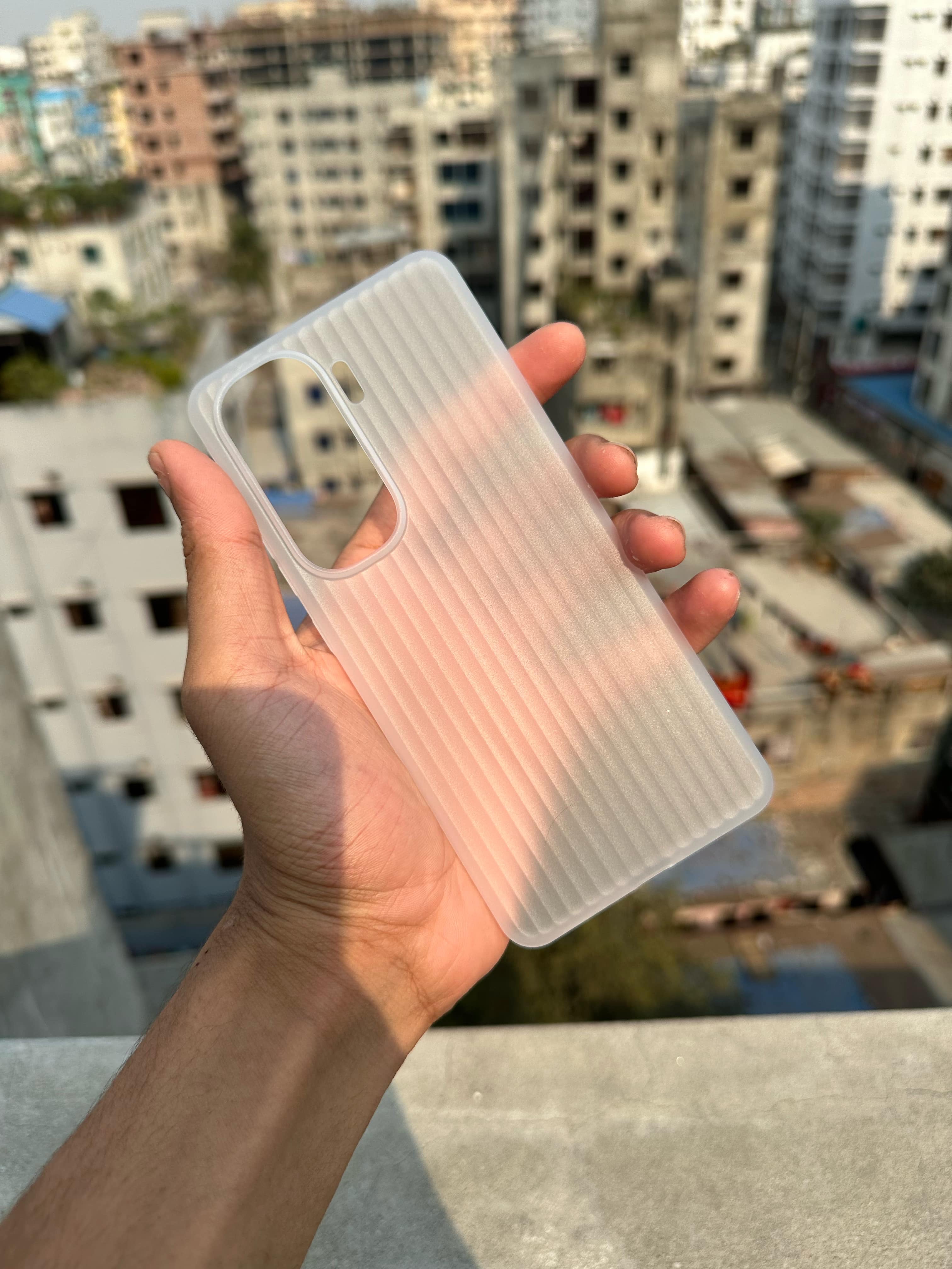 IQOO Neo10 Ultra-thin transparent non-yellowing PP shell corrugated mobile phone case_img_2