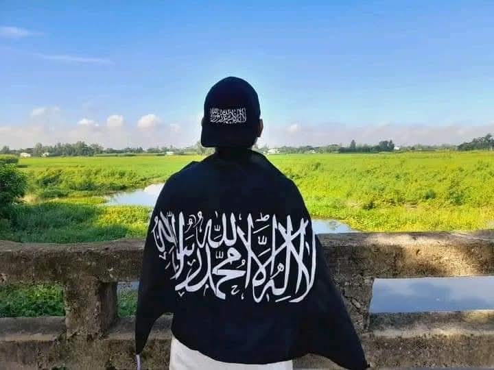 কালিমা ক্যাপ ও পতাকা কম্বো