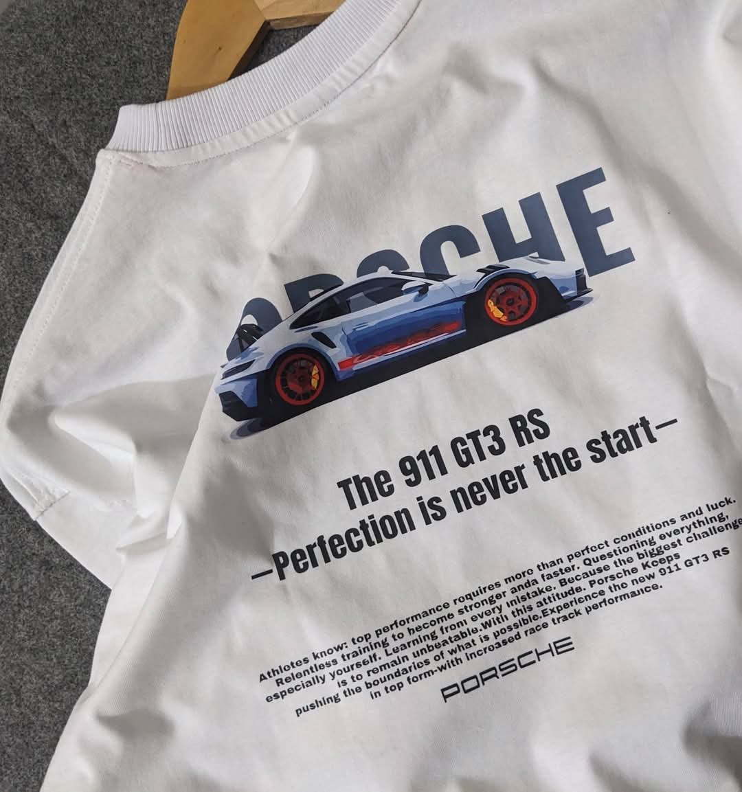 Porche 220 GSM oversized t-shirt