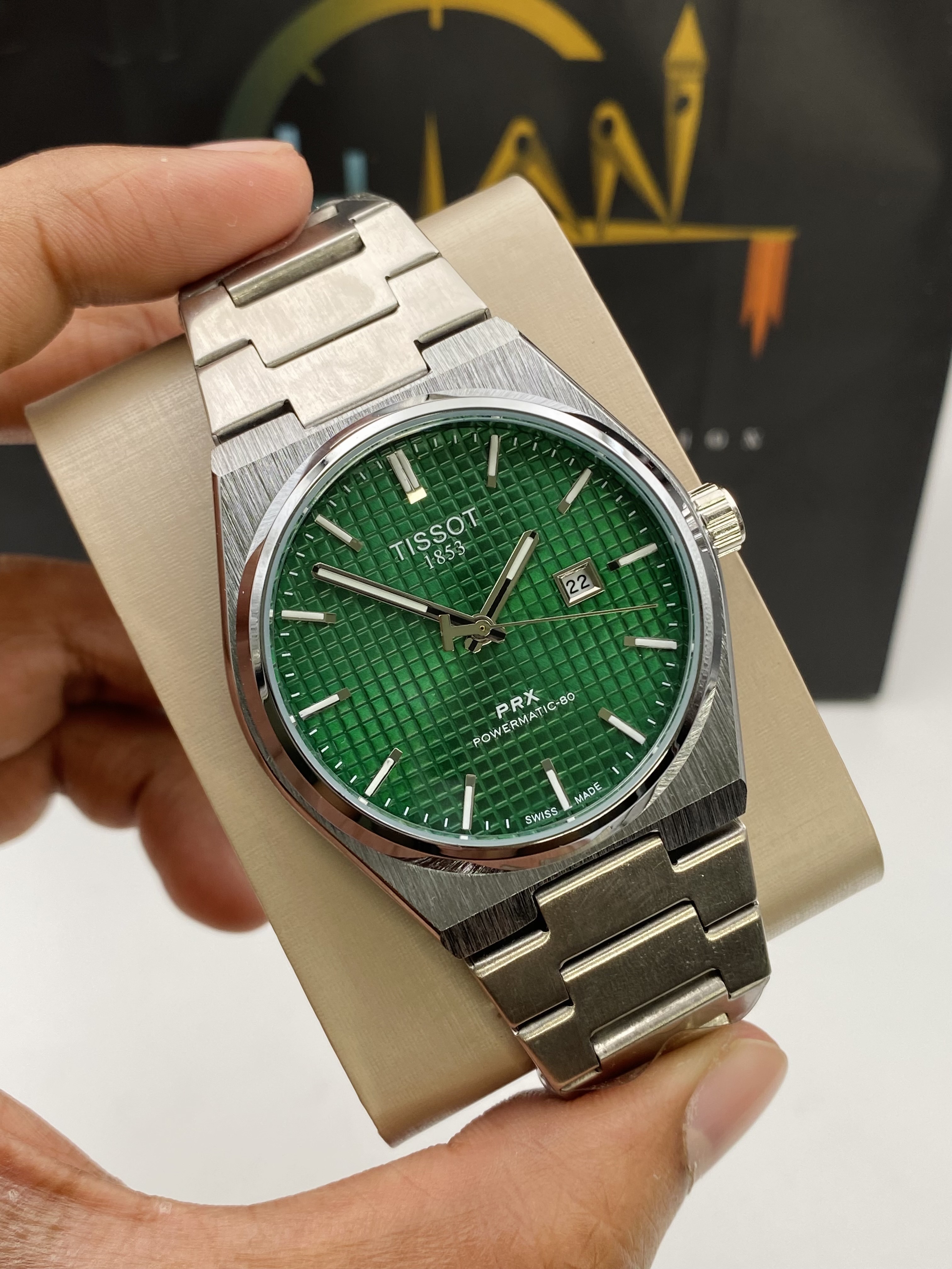 Tissot PRX Powermatic Quartz Movement 40mm._img_4