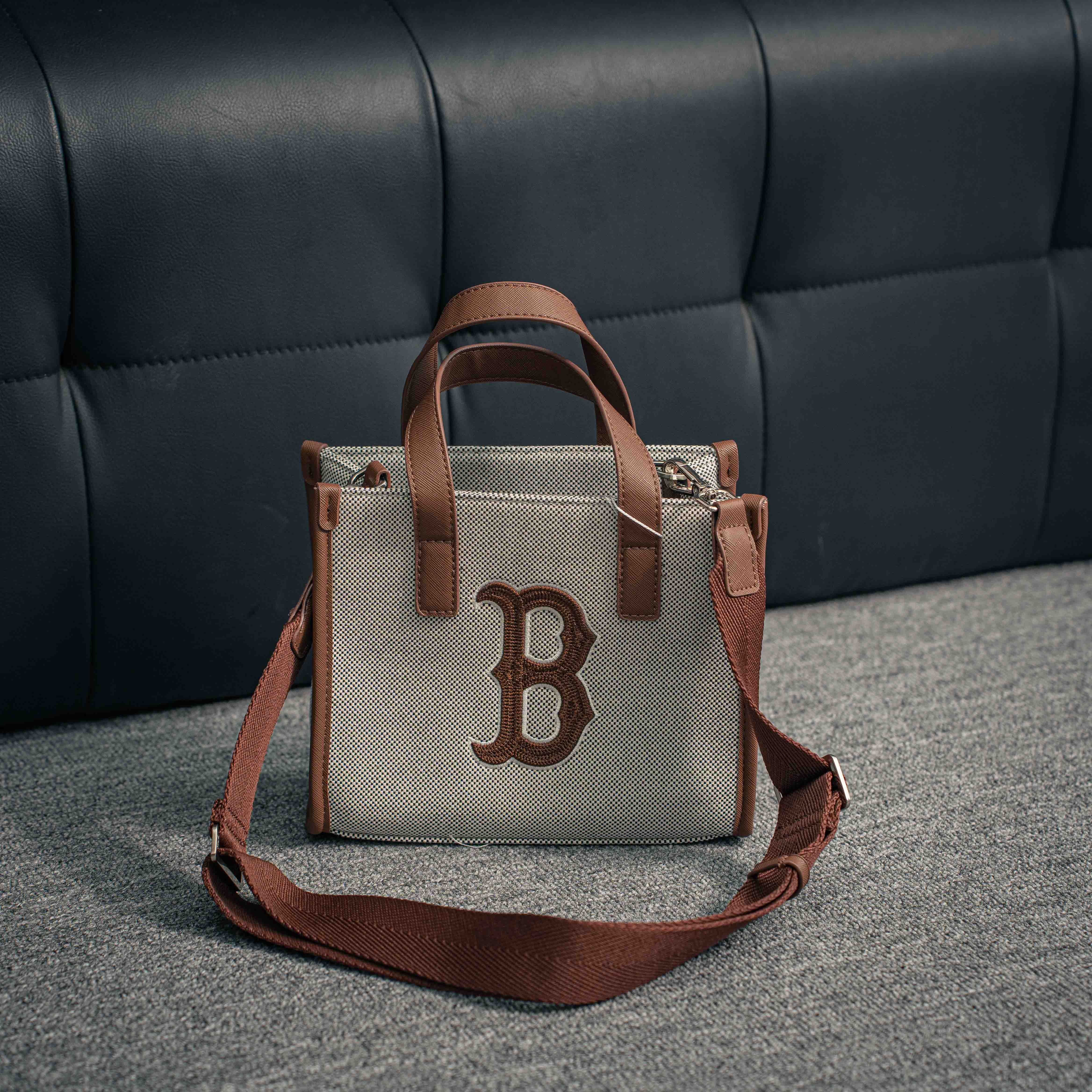 MLB Boston Red Sox Basic Big Logo Canvas Small Tote Bag_img_0