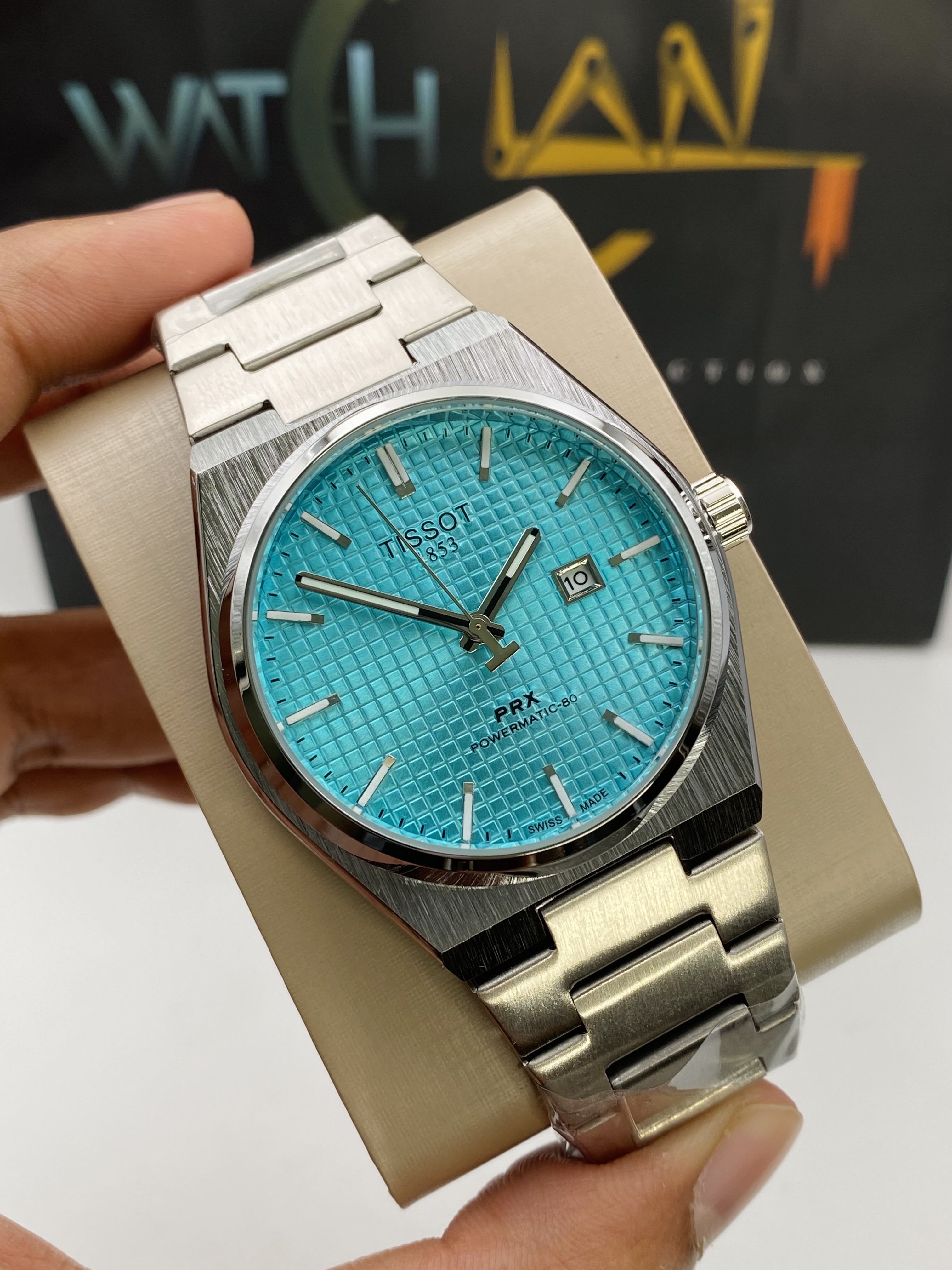 Tissot PRX Powermatic Quartz Movement 40mm._img_2