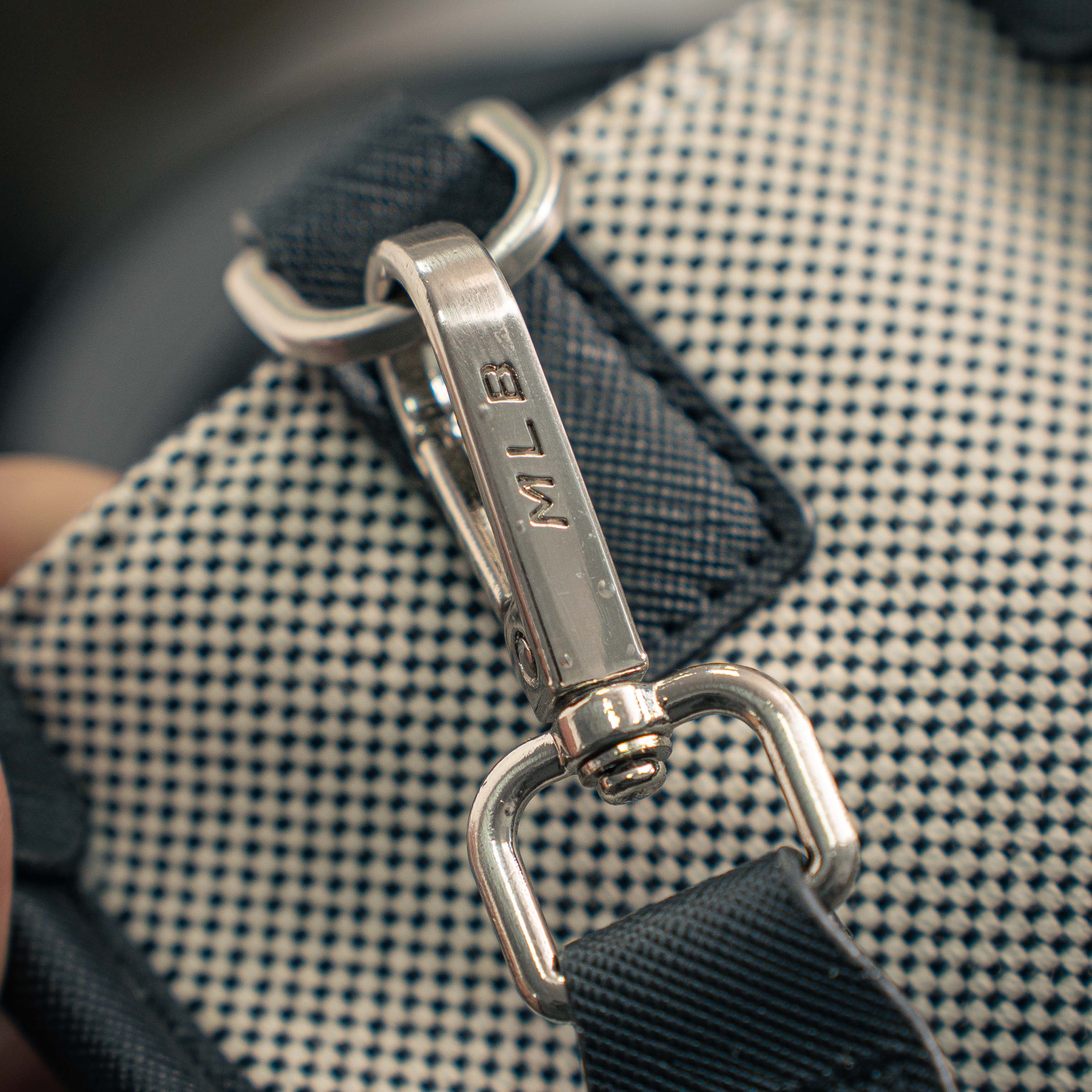 MLB Basic Big Logo Canvas Small Tote Bag_img_3