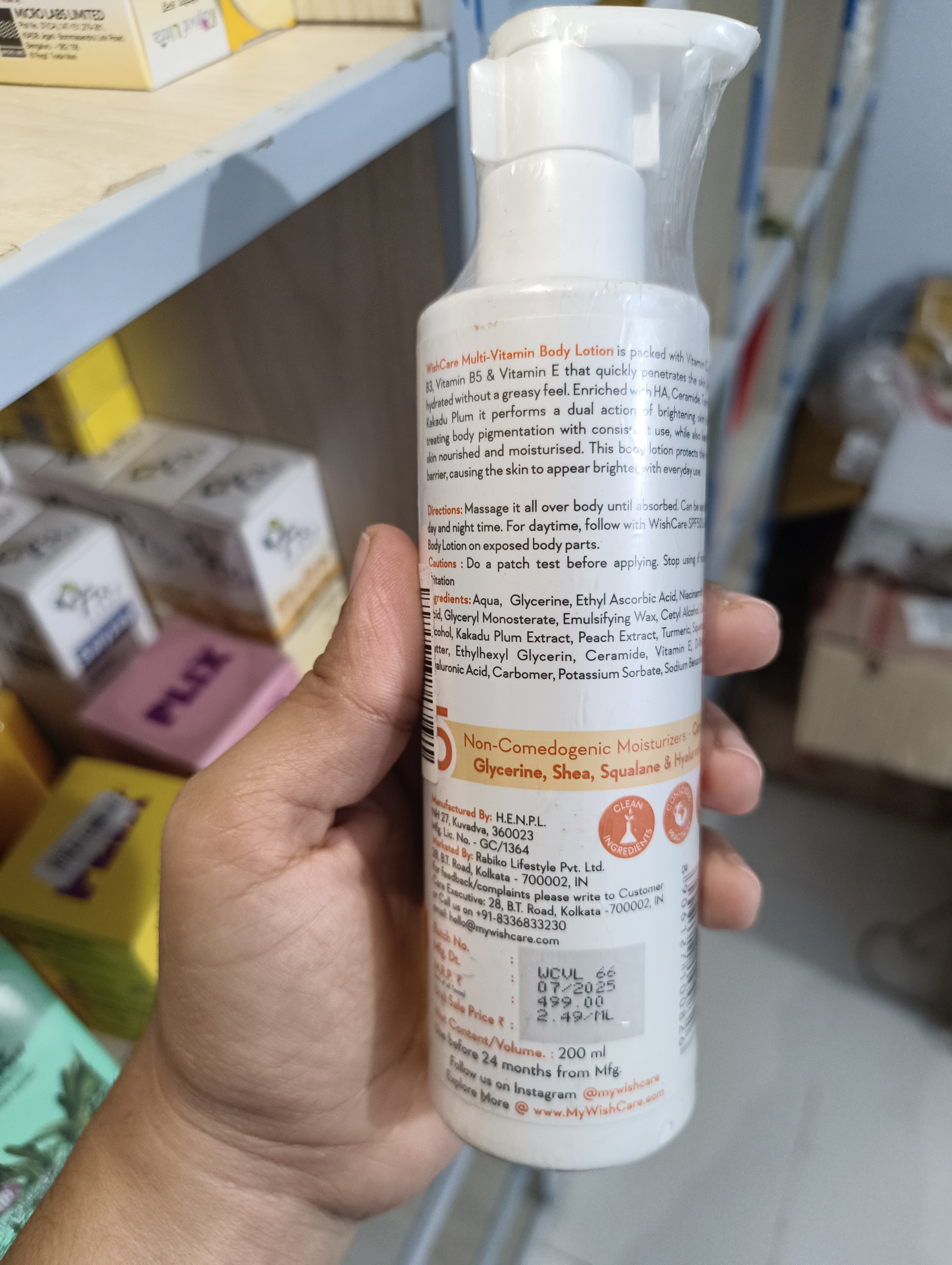 Wishcare Multi Vitamin Brightening Body Lotion - 200ml_img_1