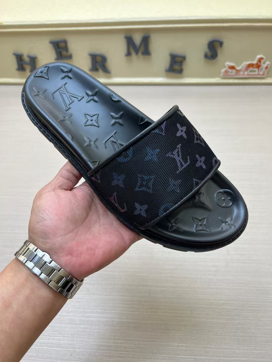 Louis Vuitton Palm Slippers (1:1)_img_6