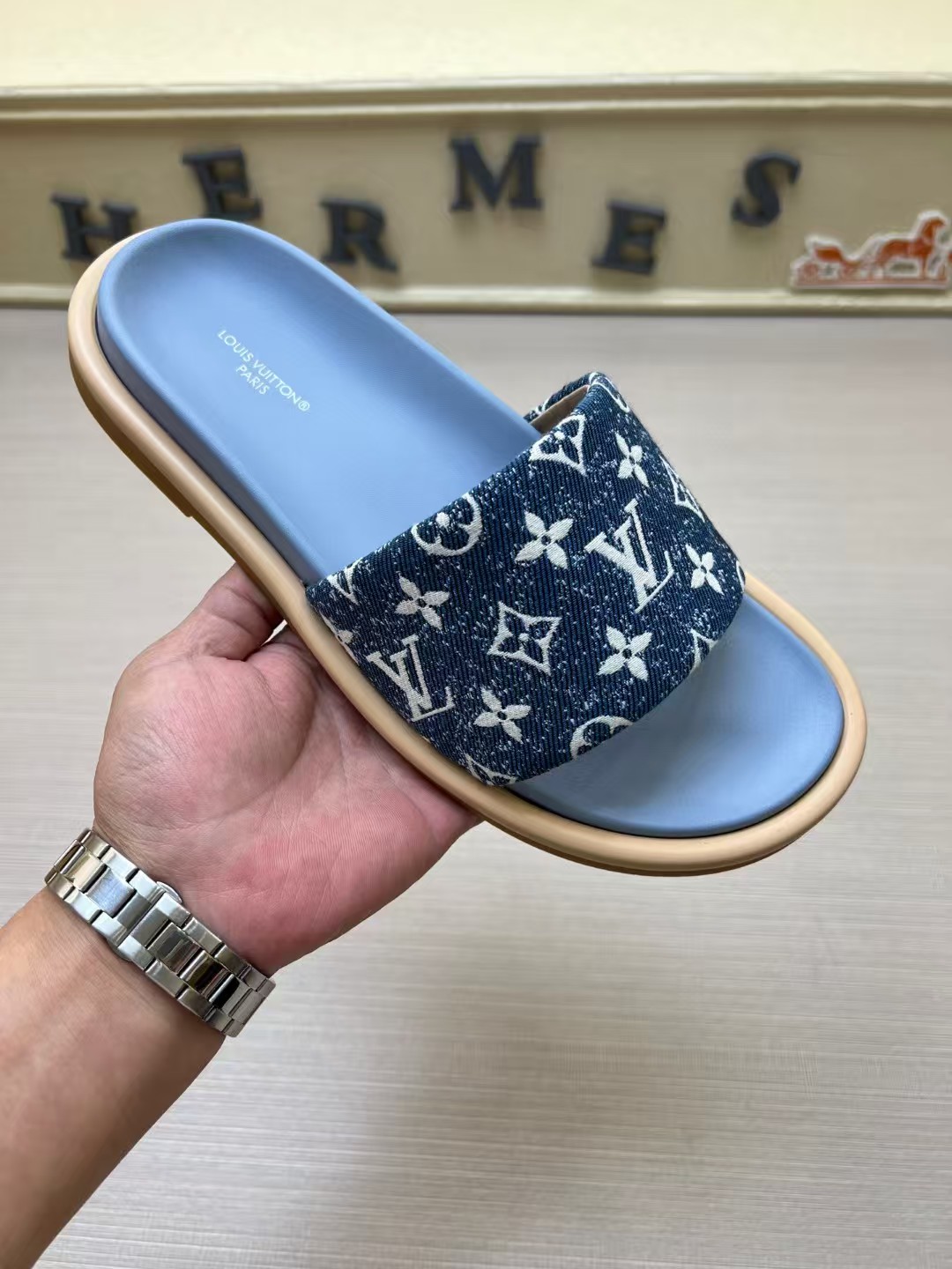 Louis Vuitton Palm Slippers (1:1)_img_4
