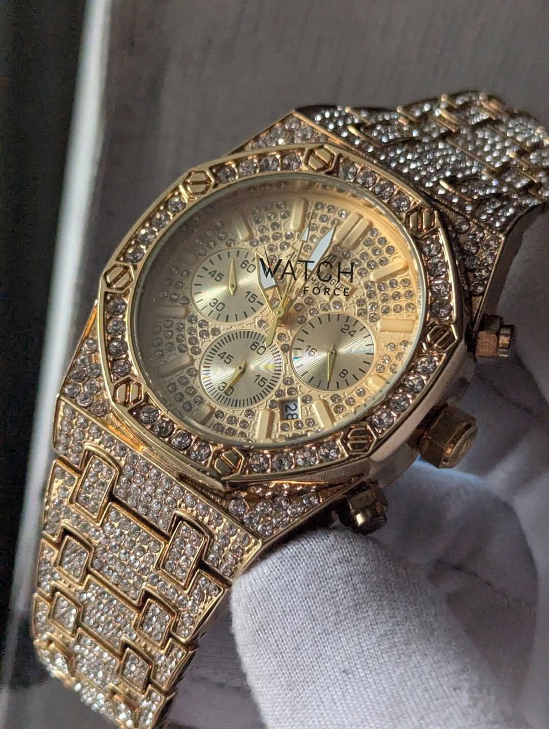 Ap Chronograph Stone Watch