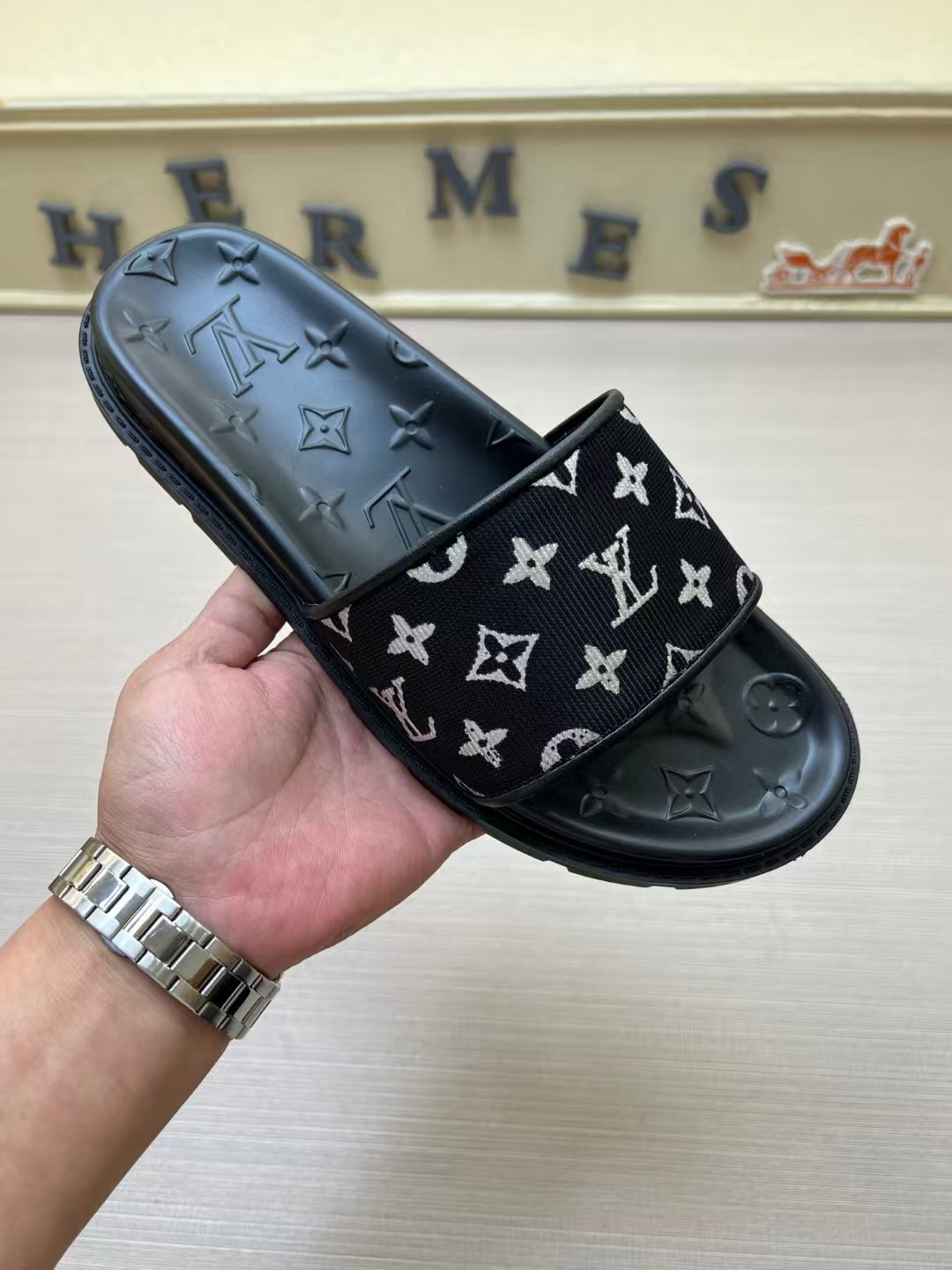 Louis Vuitton Palm Slippers (1:1)_img_5