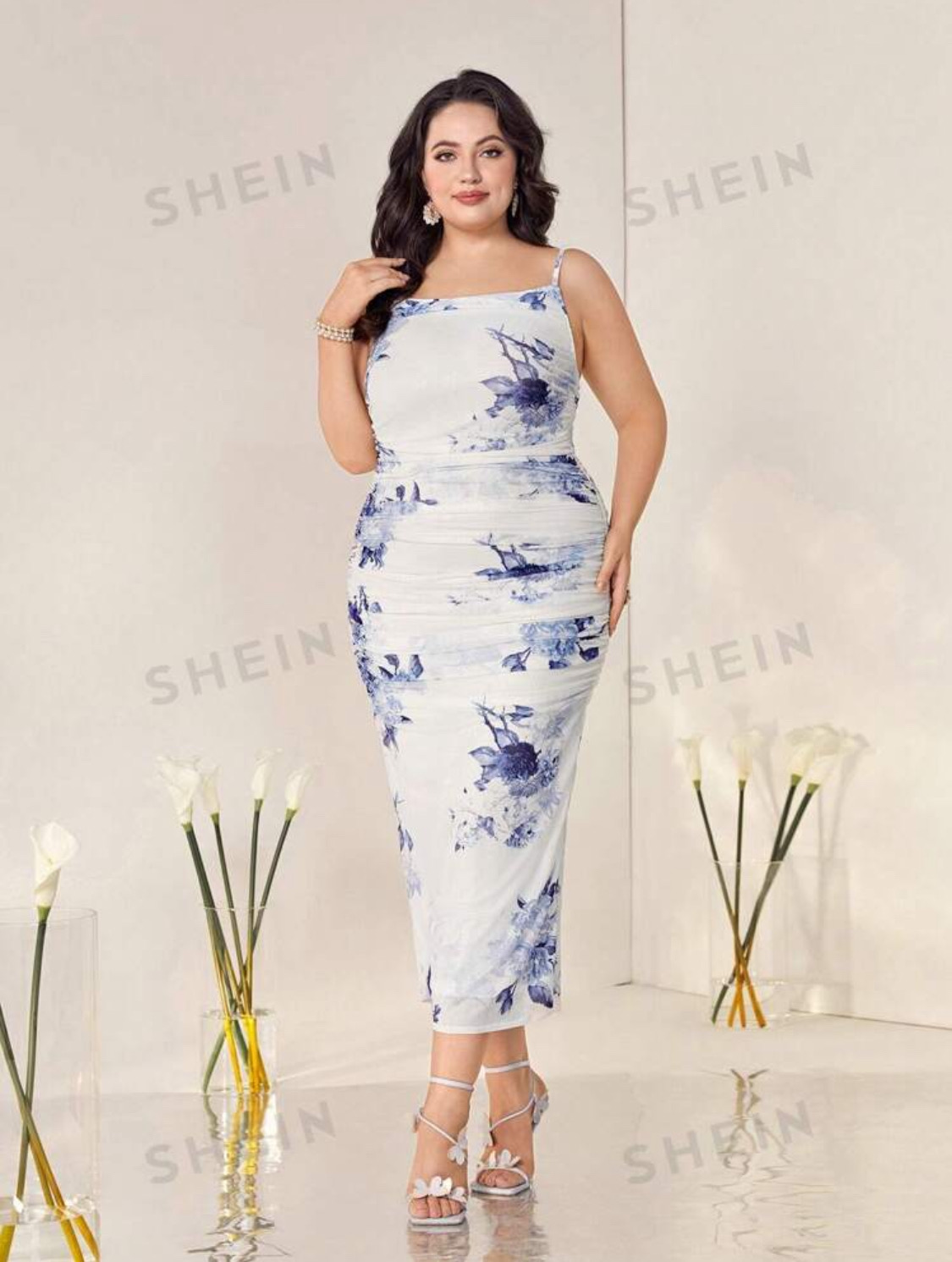 SHEIN Modely Floral PrintCami Bodycon Dress & Open FrontCoat Two Piece_img_2
