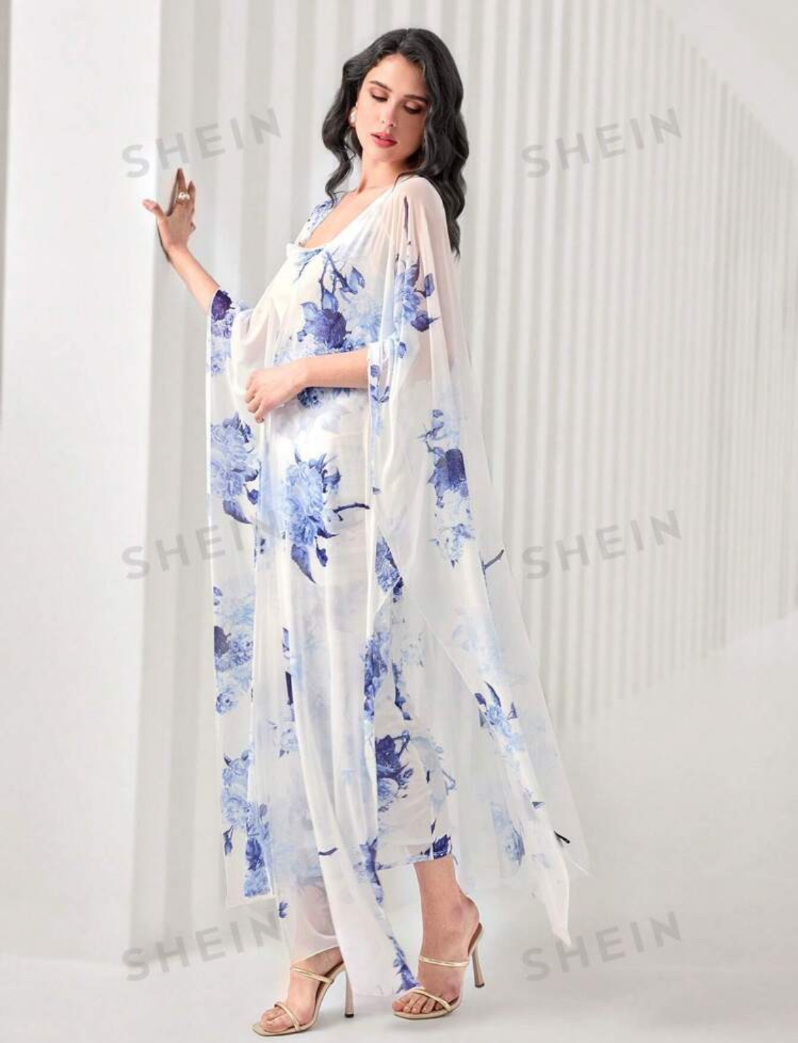 SHEIN Modely Floral PrintCami Bodycon Dress & Open FrontCoat Two Piece_img_3