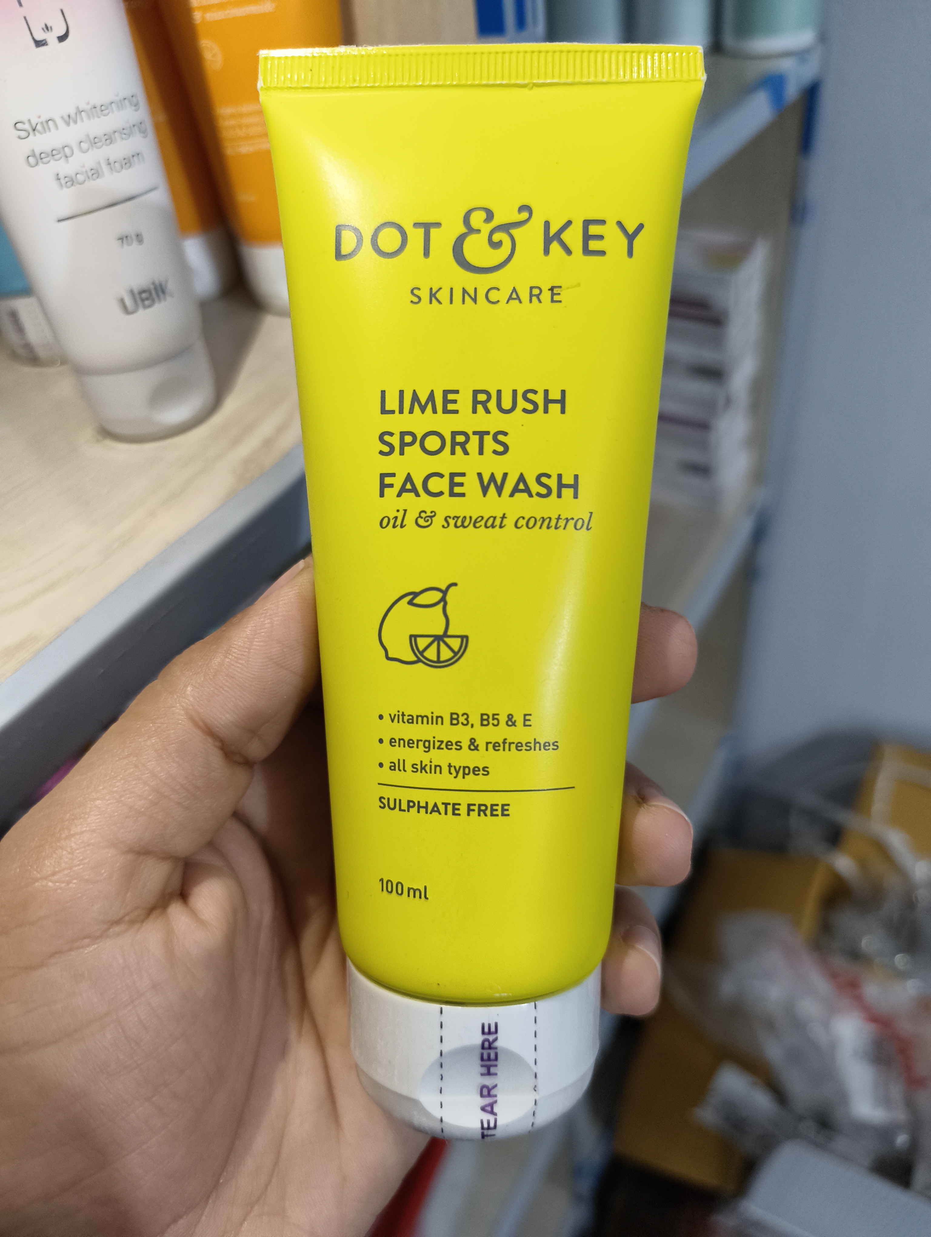Dot & Key Lime Rush Sports Facewash 100ml_img_1
