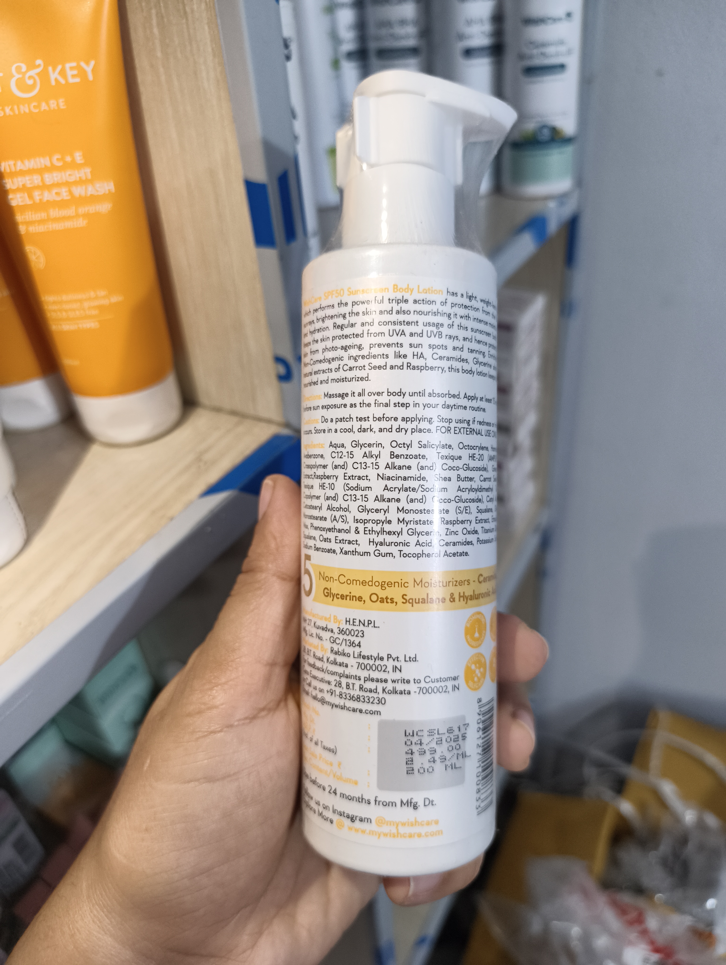 Wishcare SPF 50 Sunscreen Body Lotion - PA+++ UVA & UVB Protection with No White Cast - 200ml_img_2