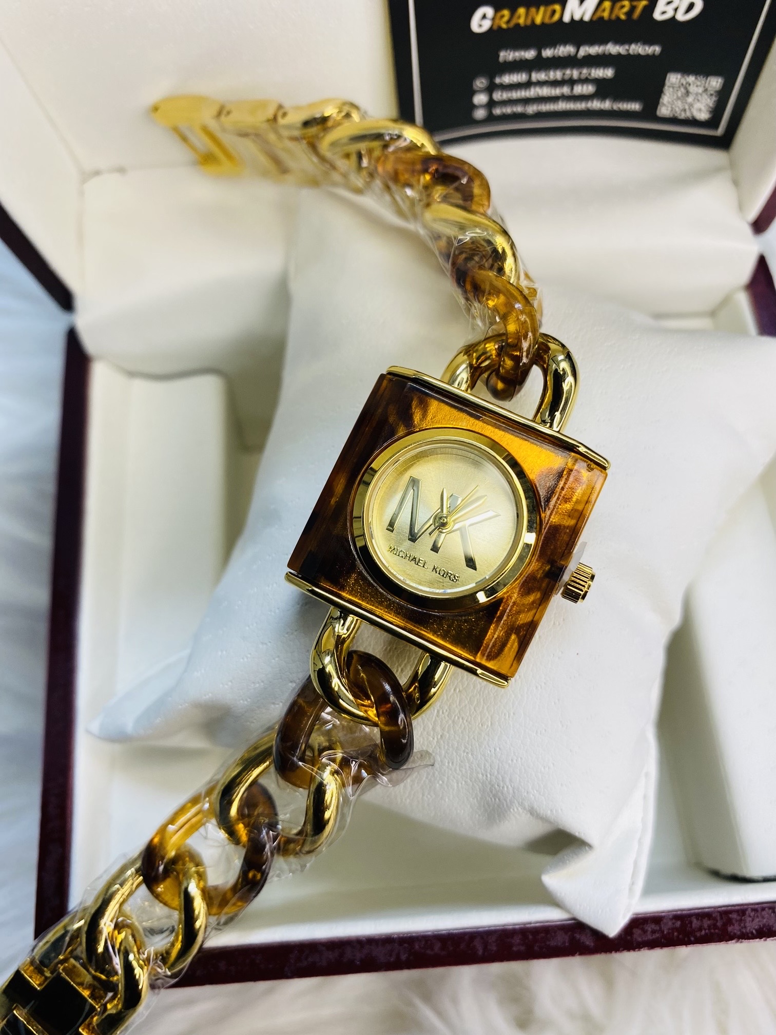 Mk Girls Crystal Look