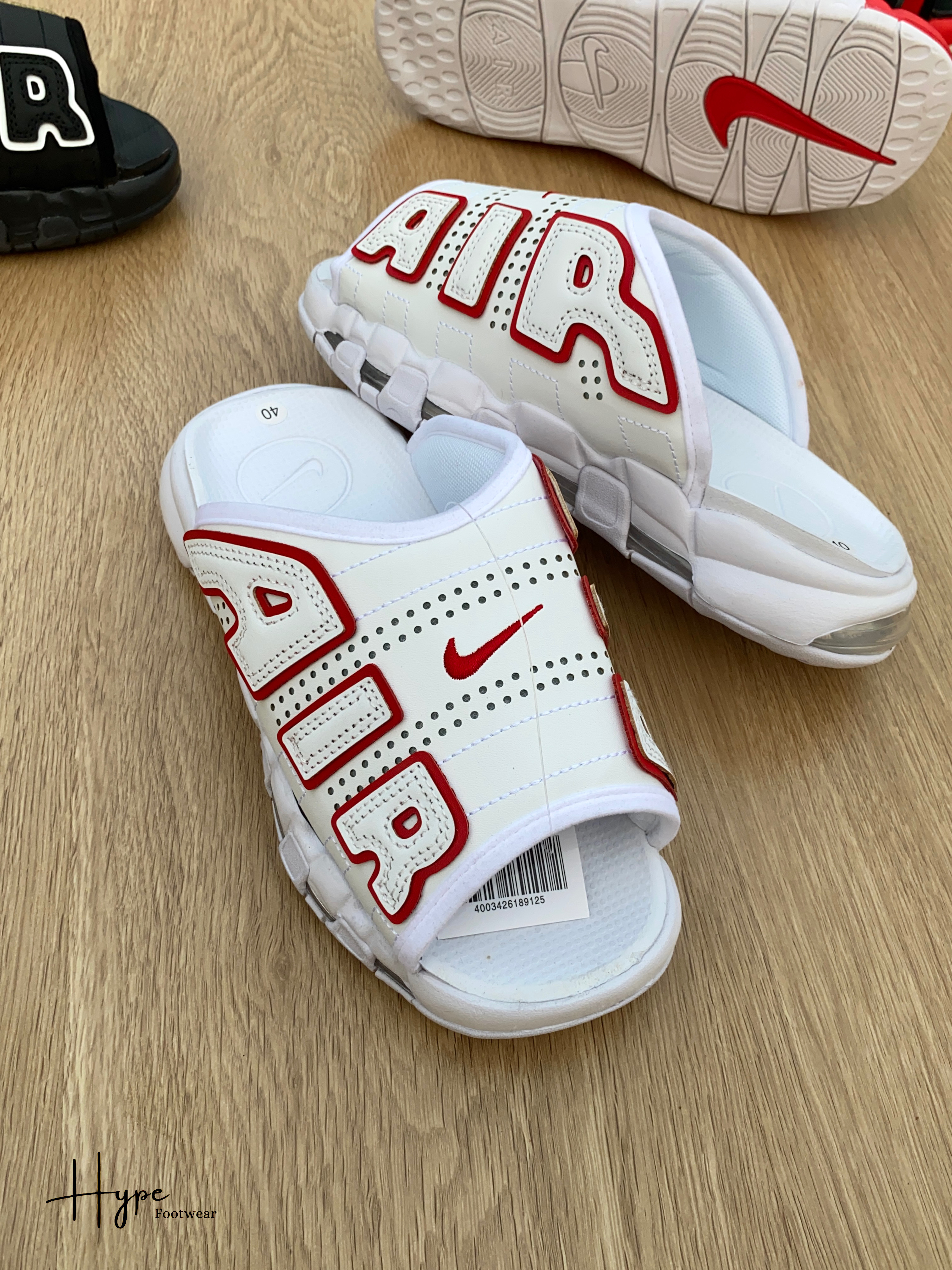 Nike Air More Uptempo in White_img_1