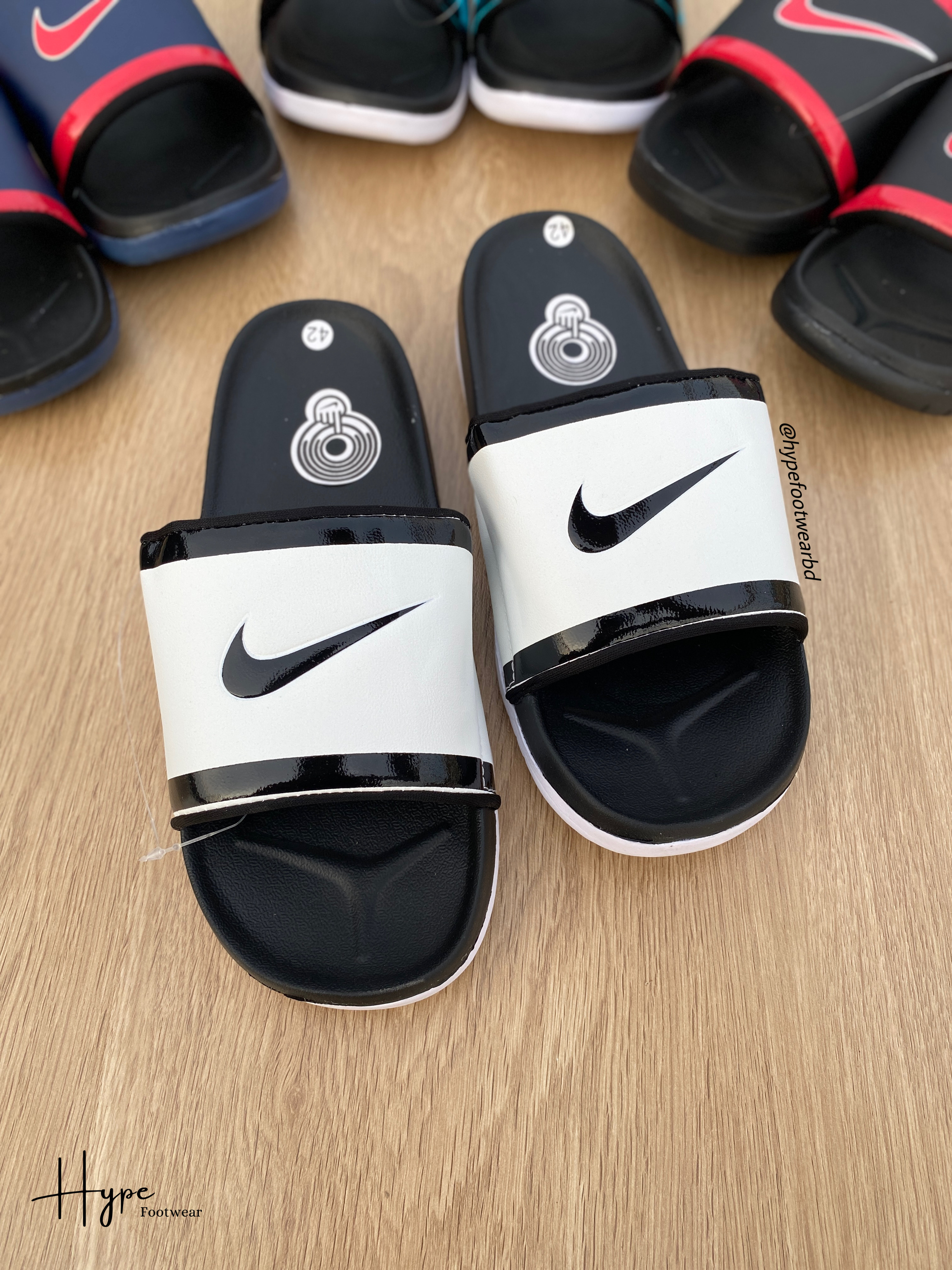 Nike Offcourt New York Yankees (White)_img_1