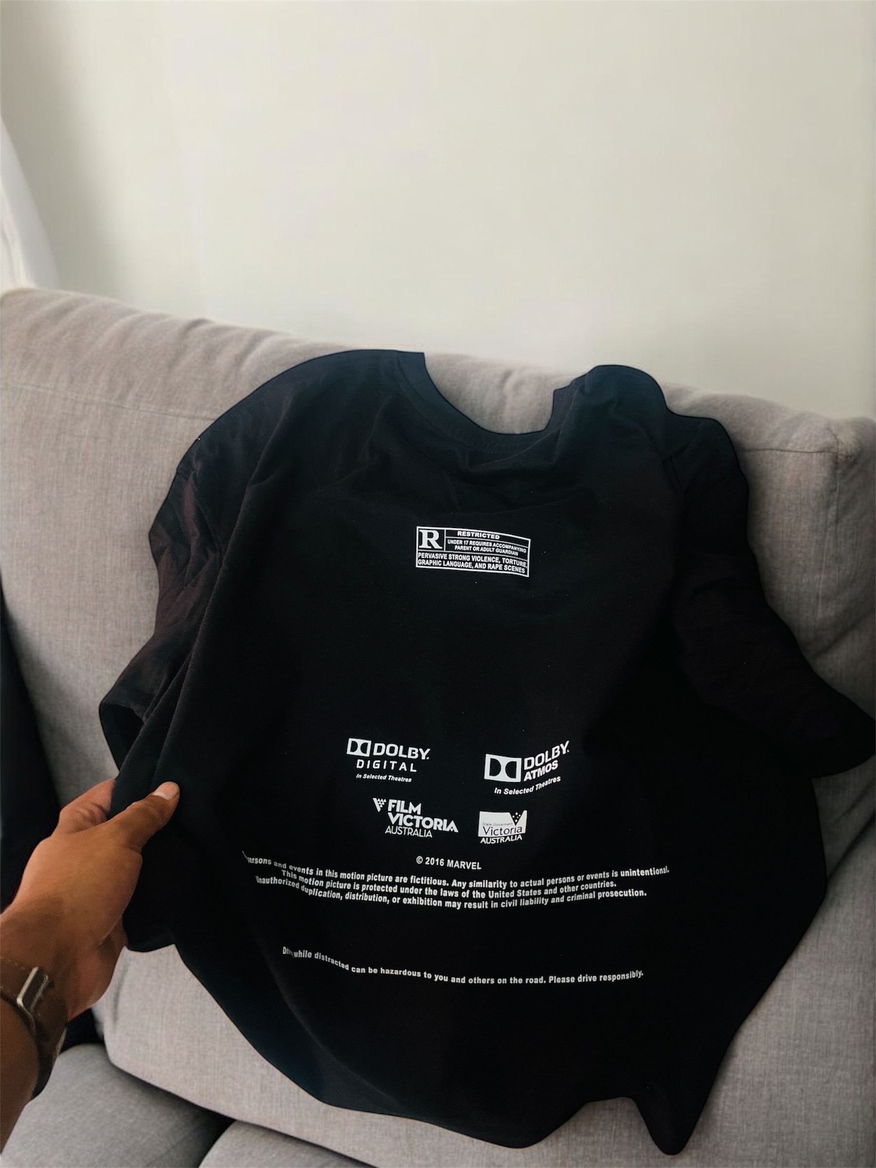 Black oversized t-shirt- text font 190 gsm