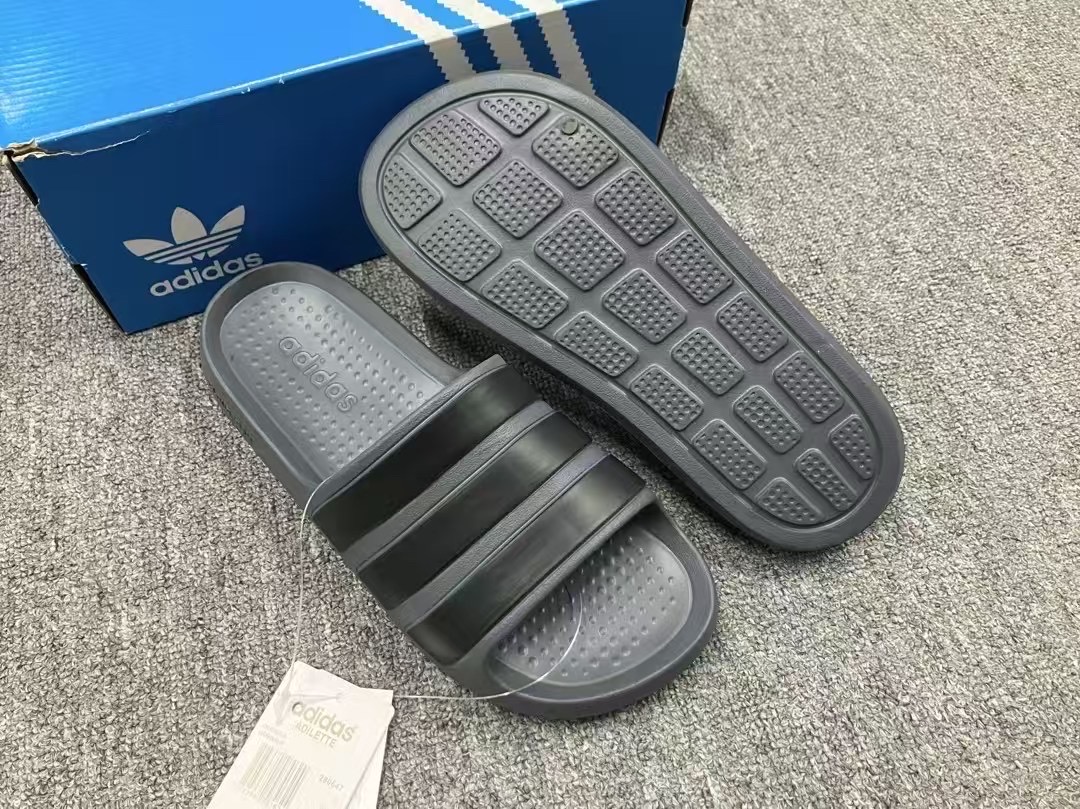 Adidas slide (Ash) Vietnam Variant_img_0