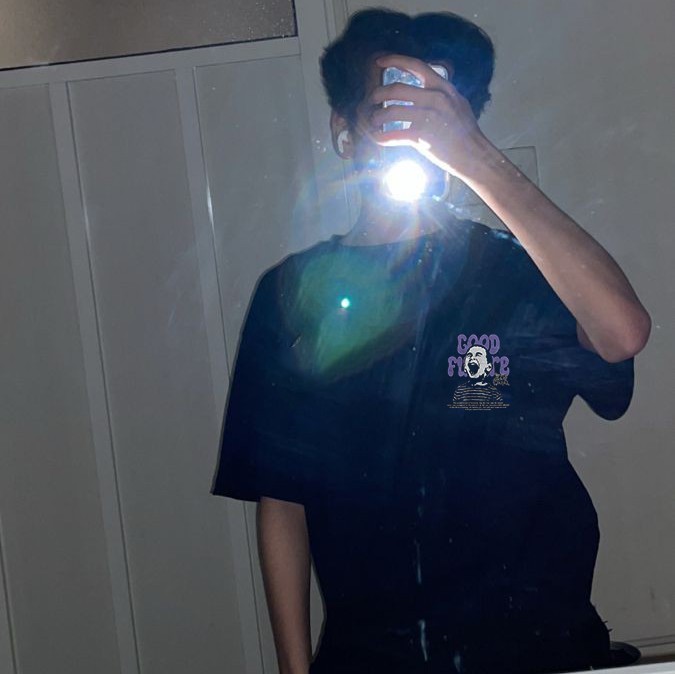 Face printed black oversized t-shirt