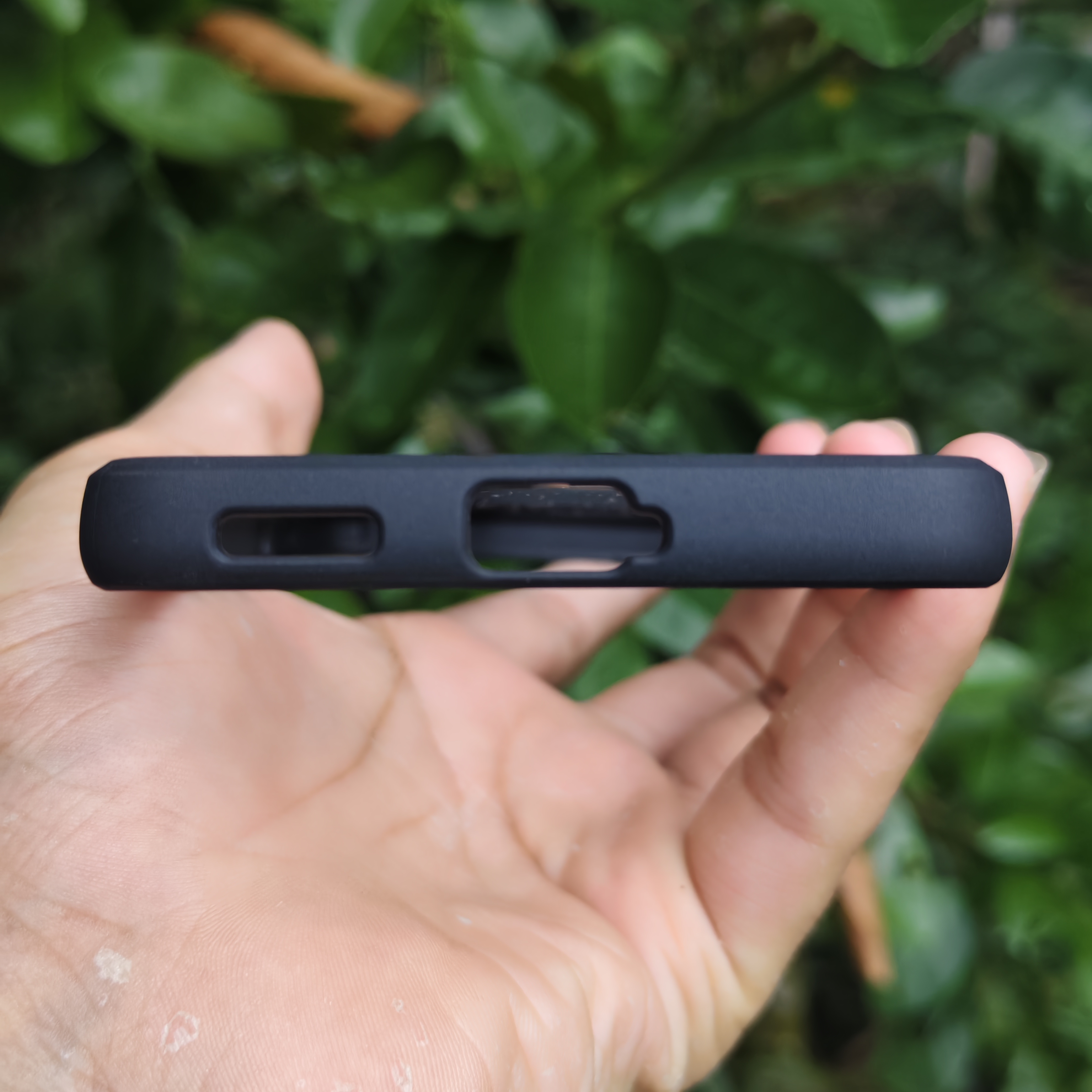 IQOO Neo10 premium transparent protective case_img_3